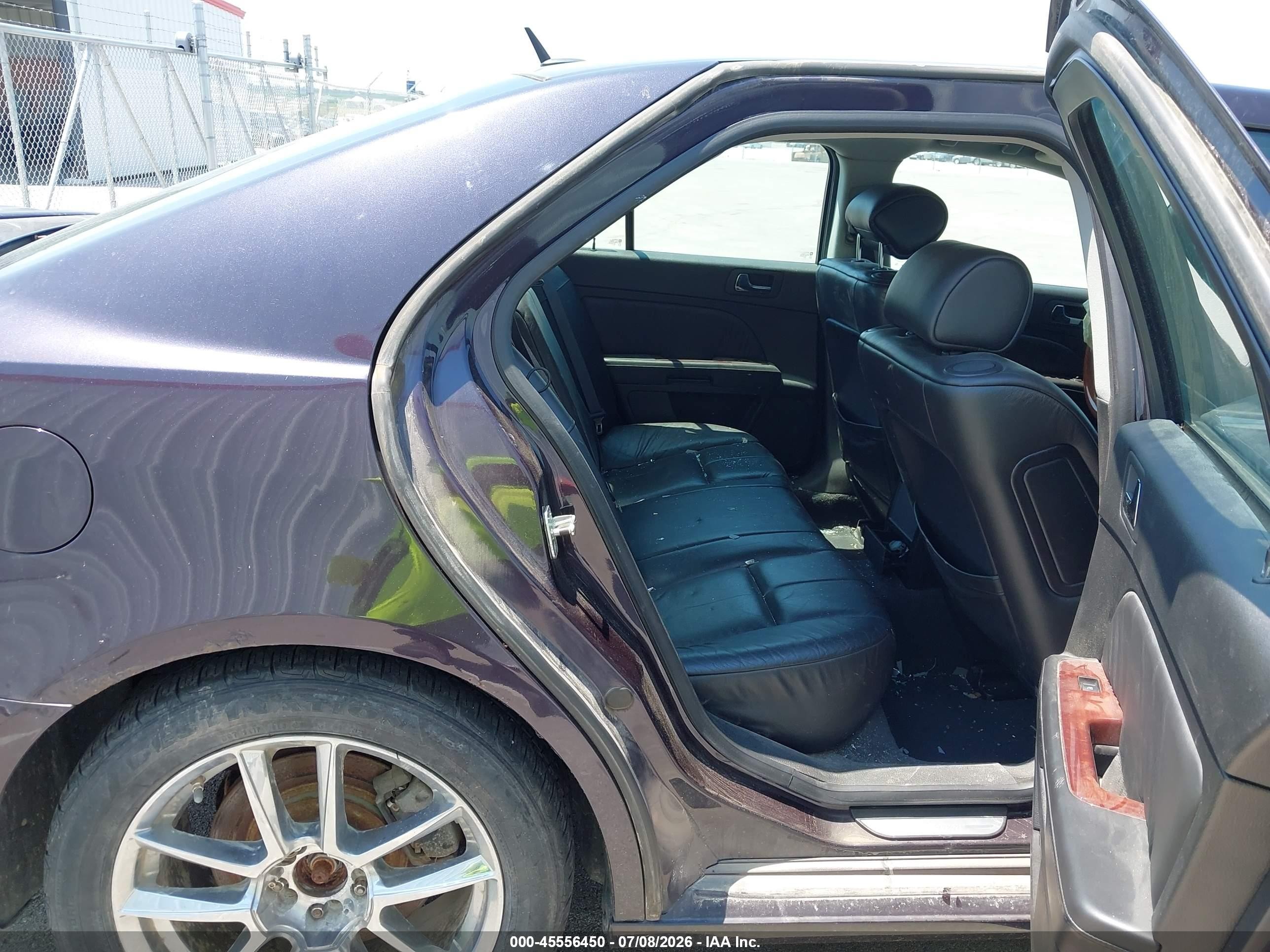 2006 Cadillac Sts V8 Burgundy vin: 1G6DC67A460101595