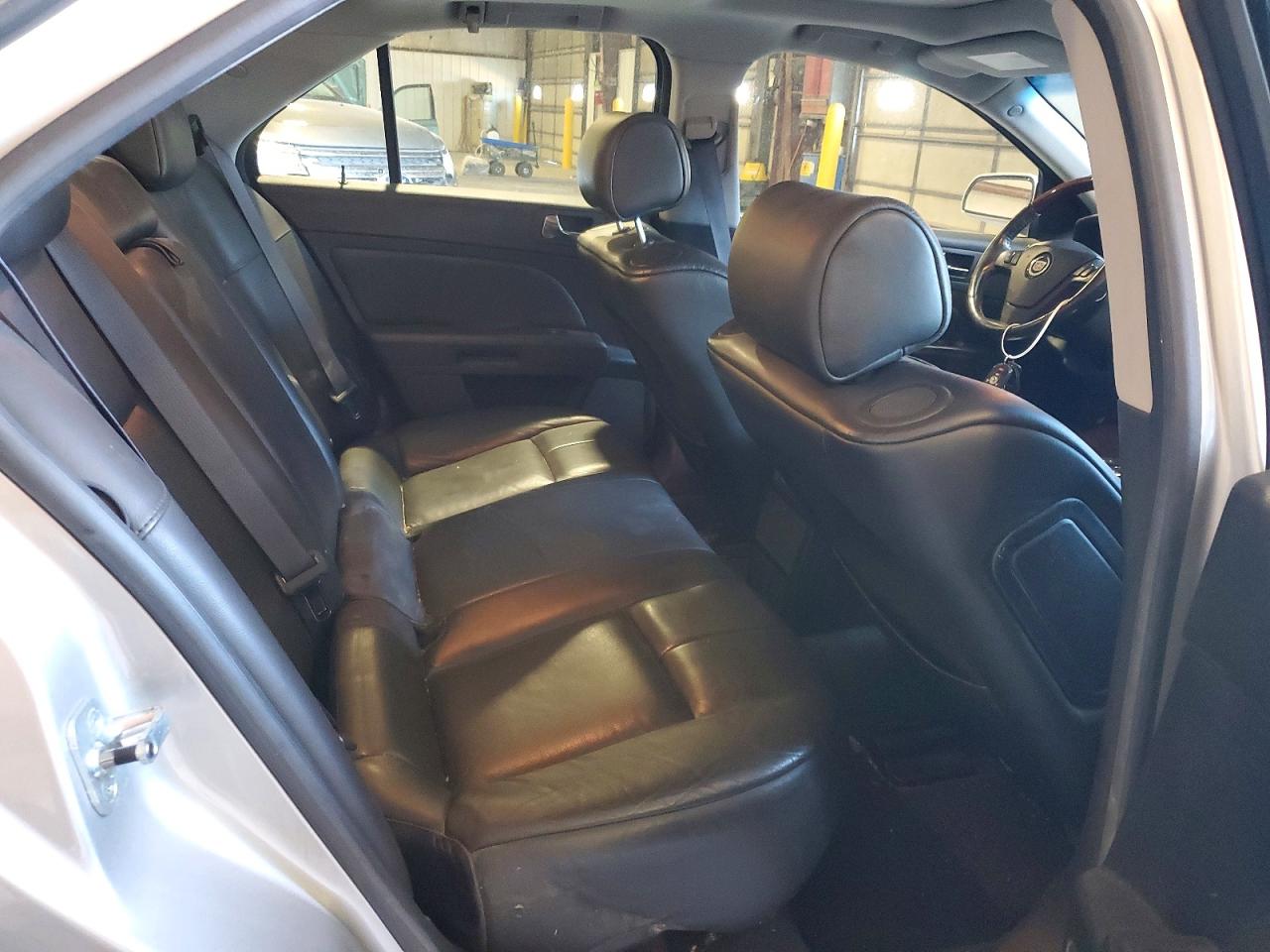 2006 Cadillac Sts Silver vin: 1G6DC67A560137456