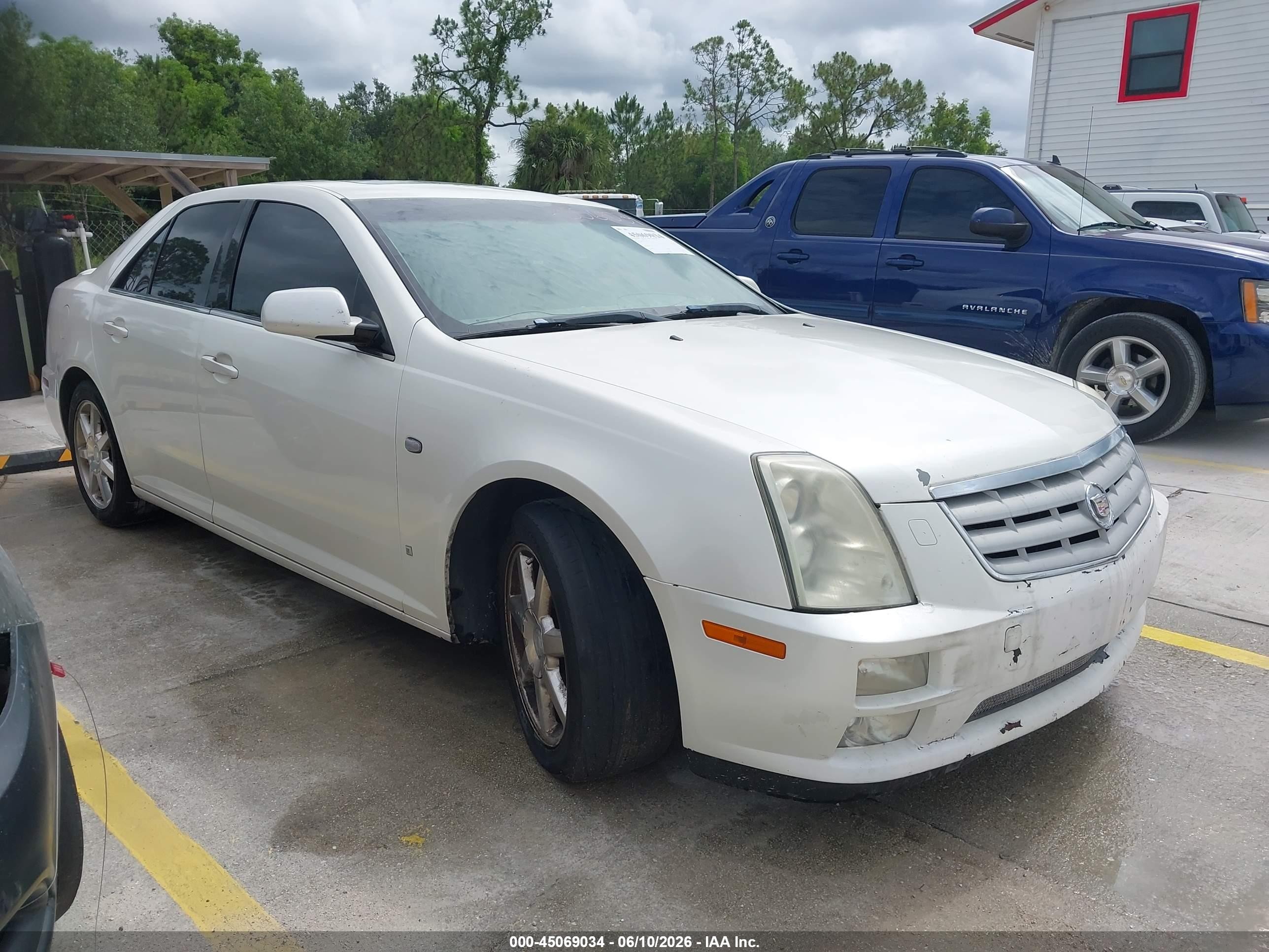 2006 Cadillac Sts V8 White vin: 1G6DC67A560163412