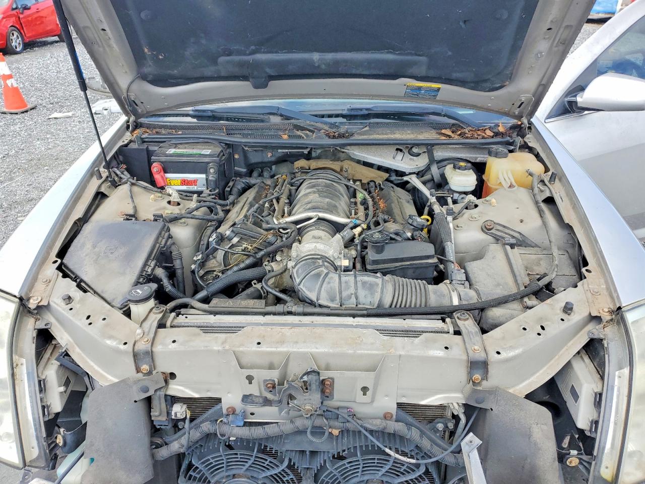 2007 Cadillac Sts Silver vin: 1G6DC67A570113918