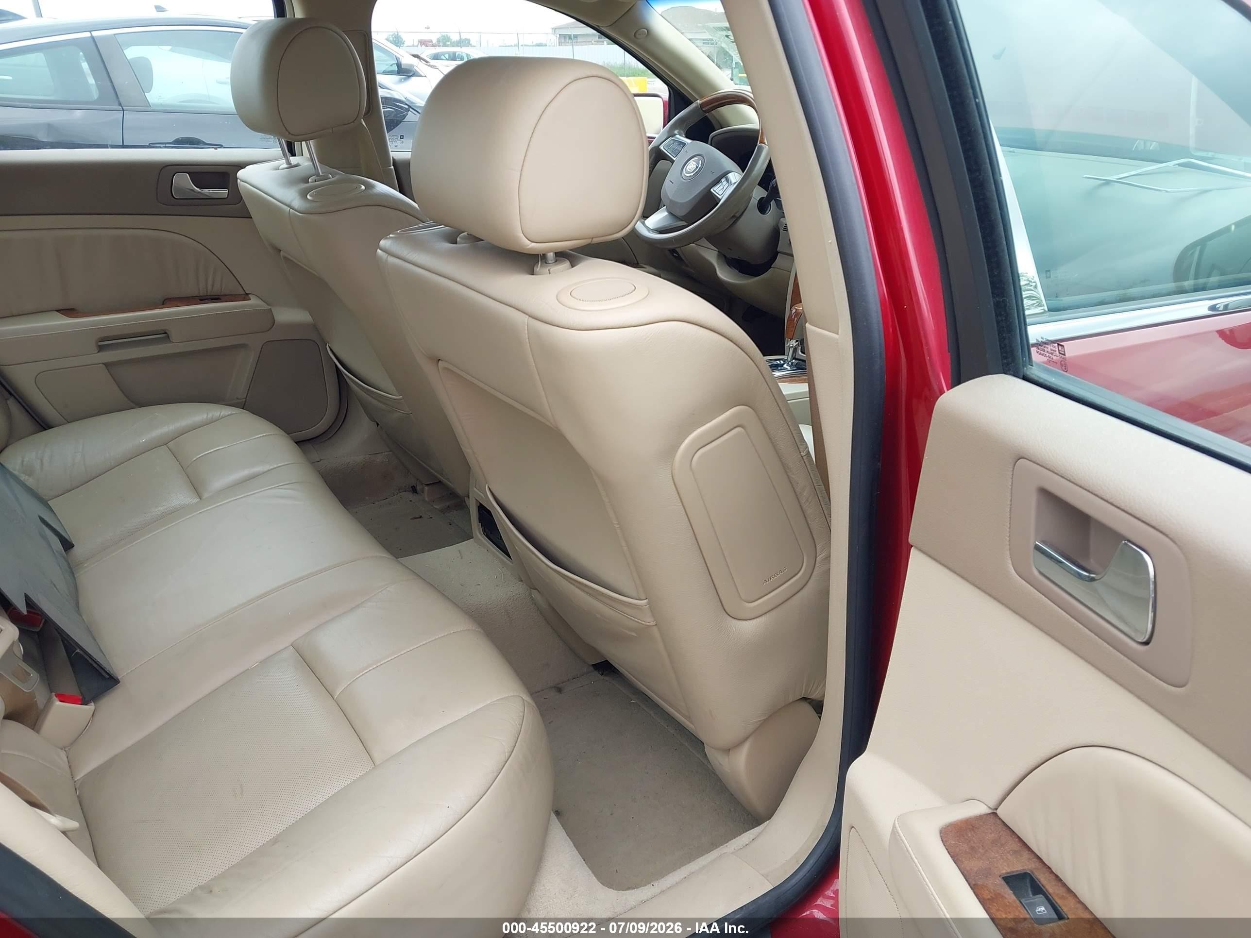2008 Cadillac Sts Awd W/1sg Red vin: 1G6DC67A580100085