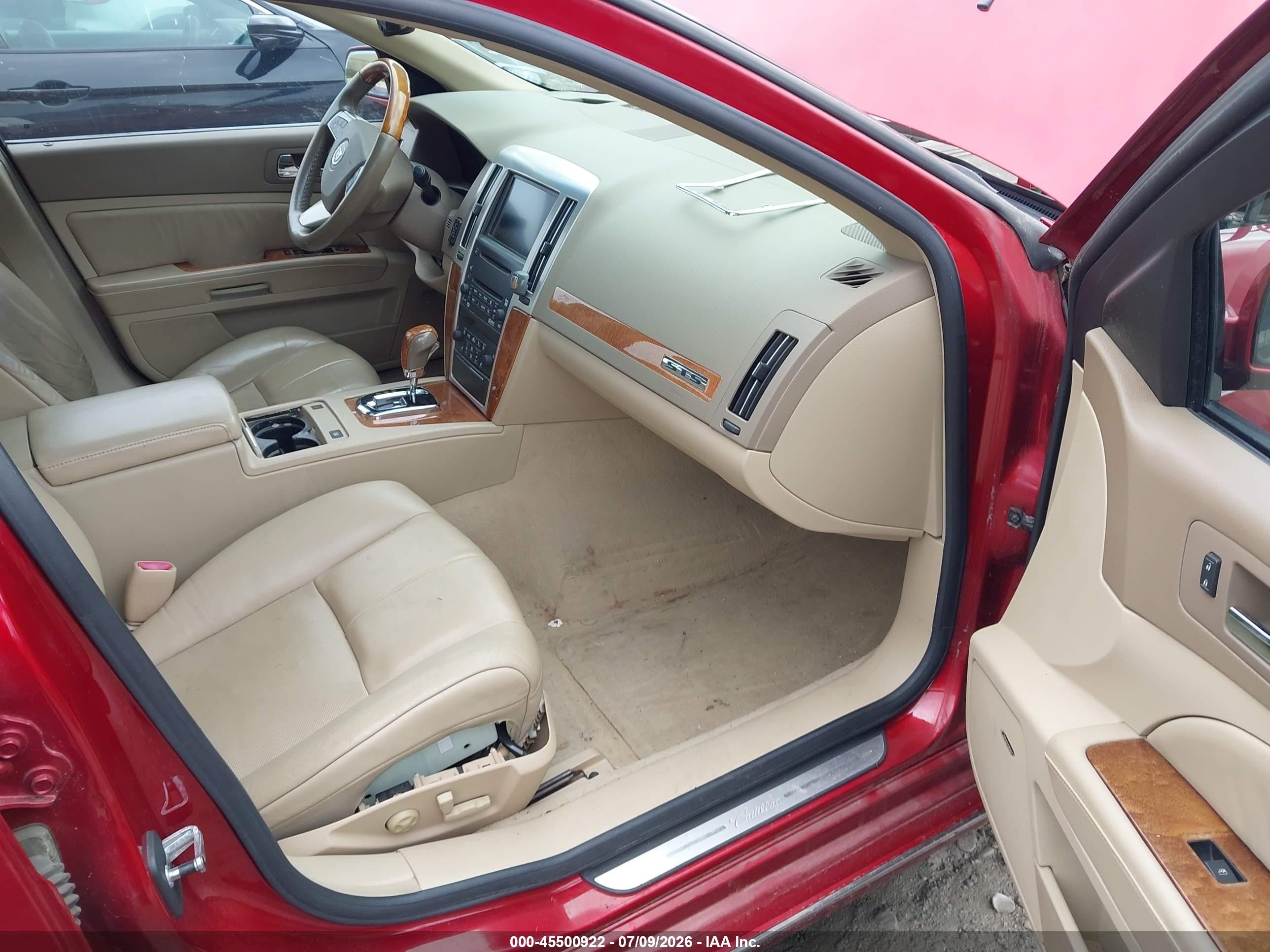2008 Cadillac Sts Awd W/1sg Red vin: 1G6DC67A580100085