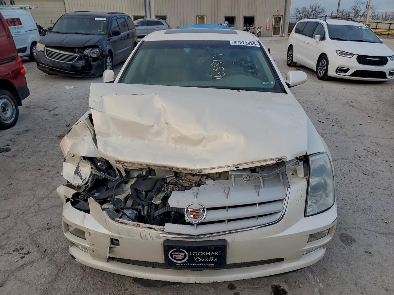 2007 Cadillac Sts White vin: 1G6DC67A770163817