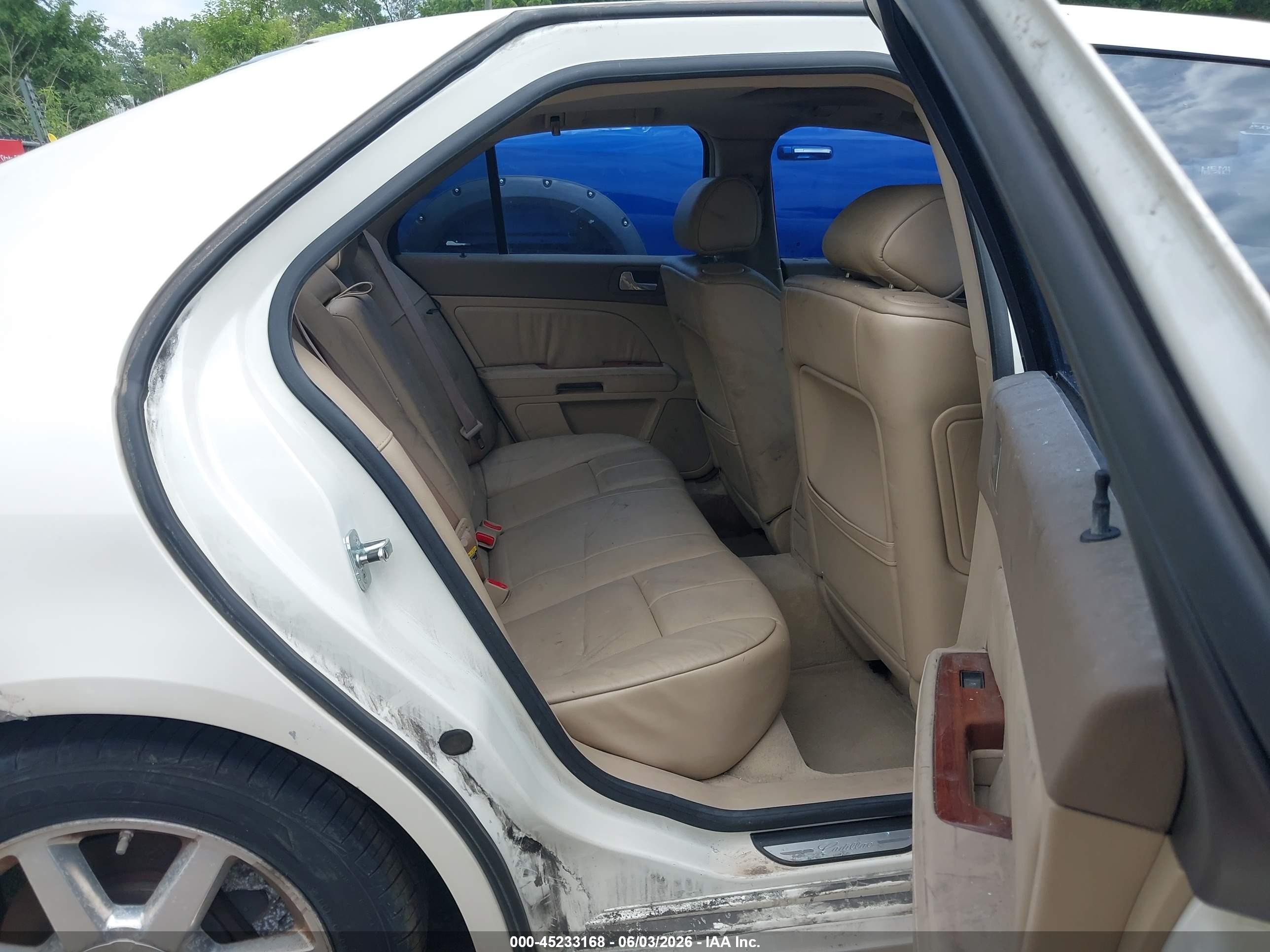 2006 Cadillac Sts V8 White vin: 1G6DC67A860100644