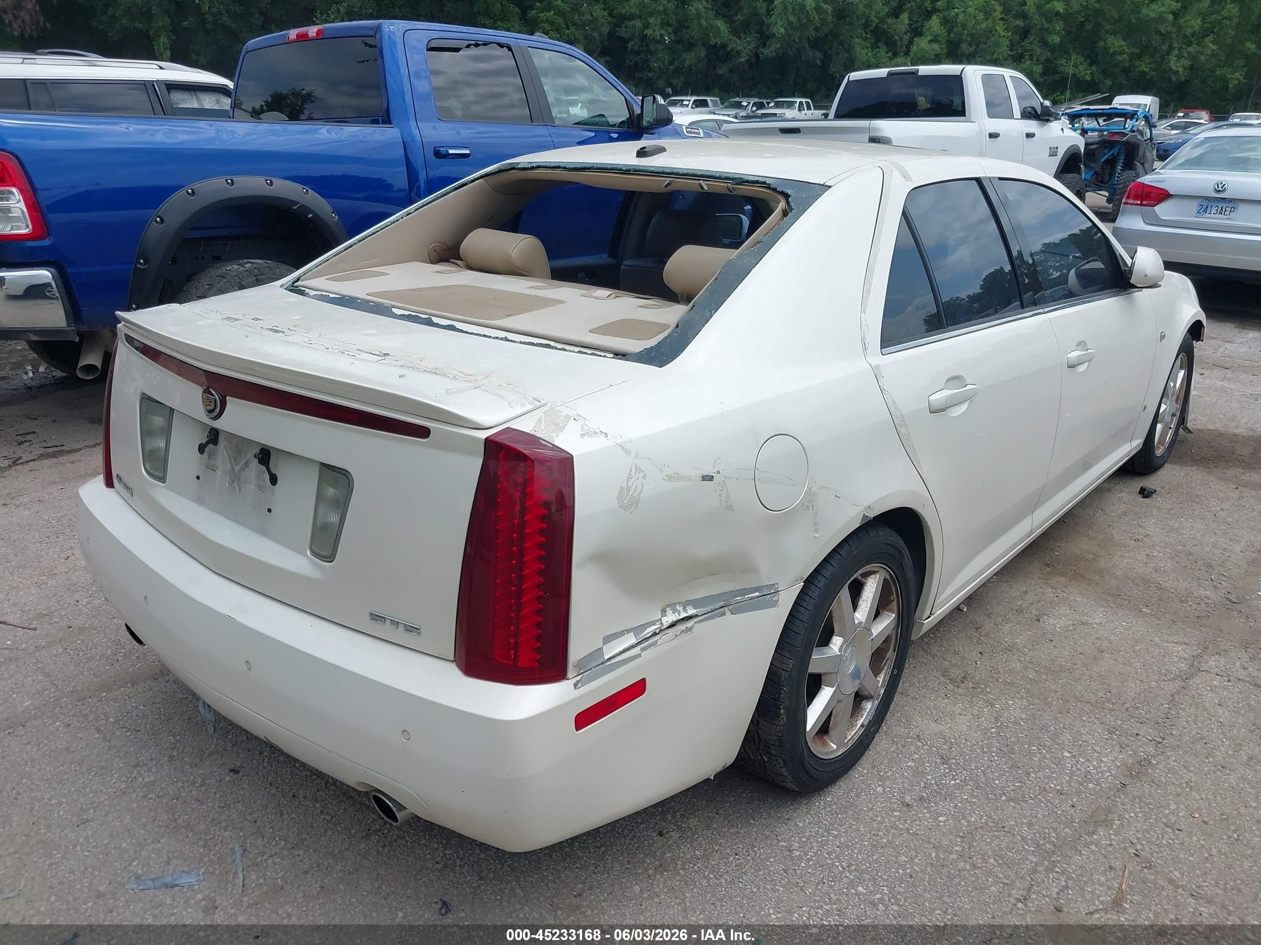 2006 Cadillac Sts V8 White vin: 1G6DC67A860100644