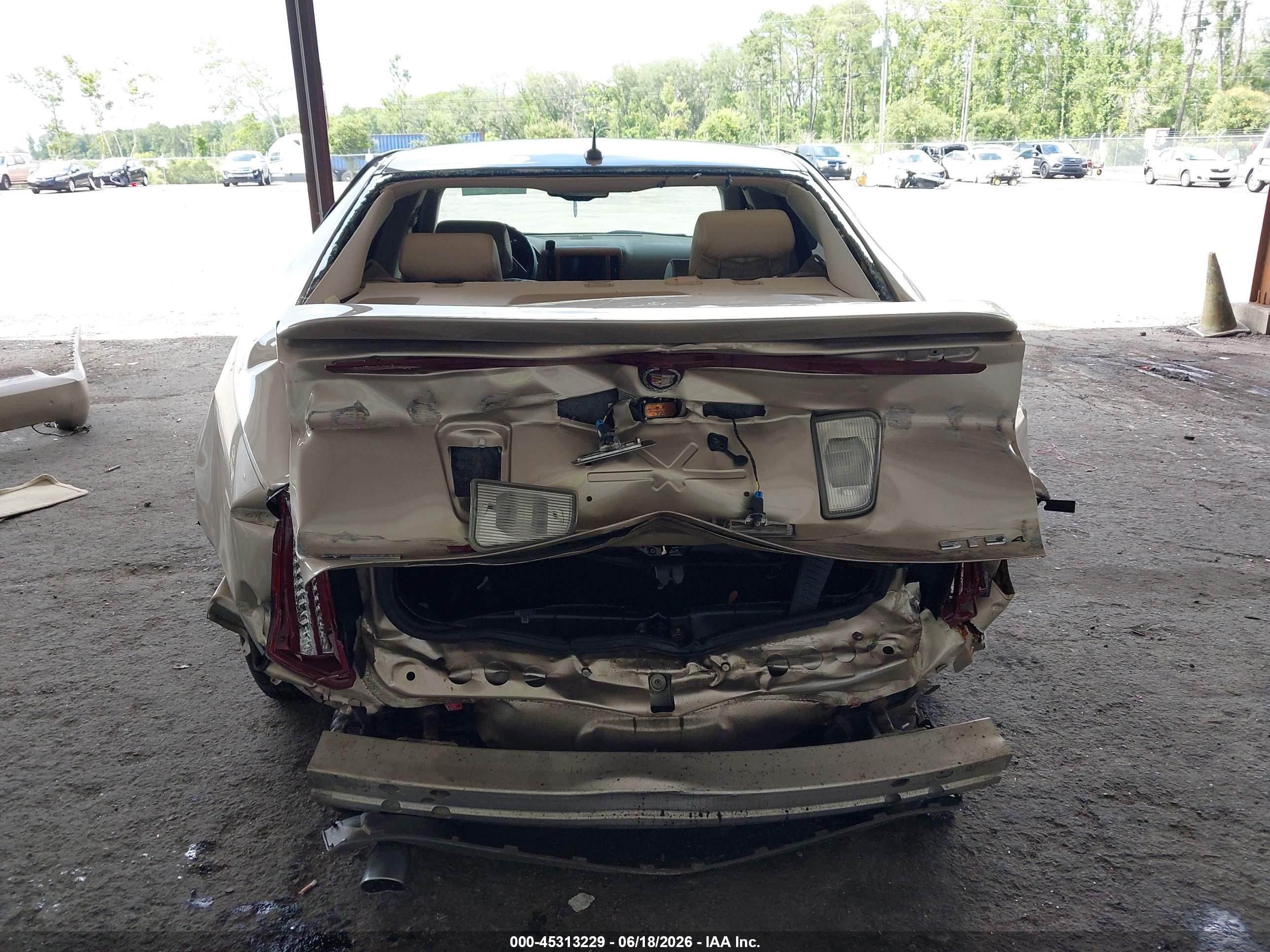 2006 Cadillac Sts V8 Золотой vin: 1G6DC67A960174512