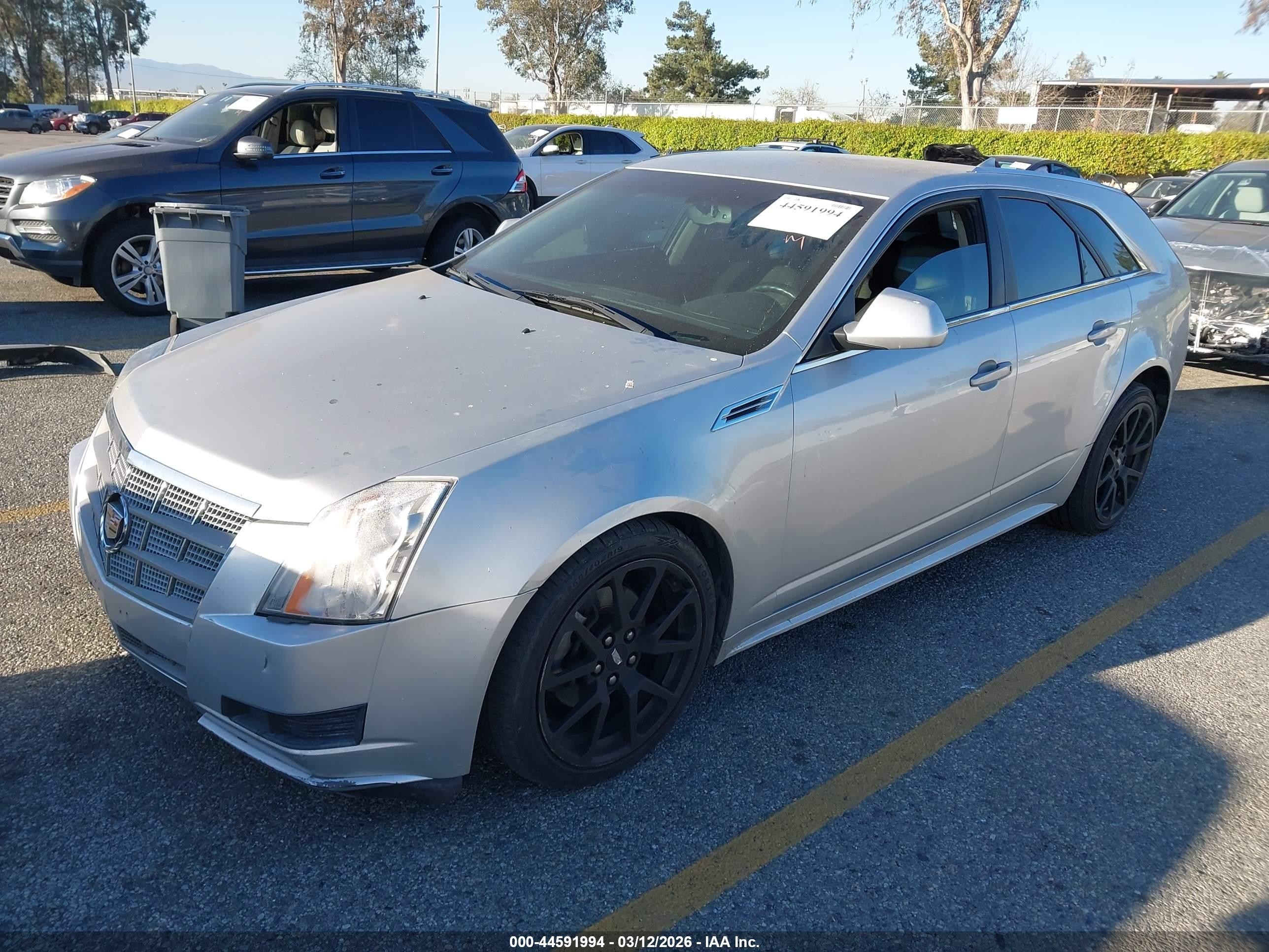 2010 Cadillac Cts Standard Серебряный vin: 1G6DC8EG0A0129146