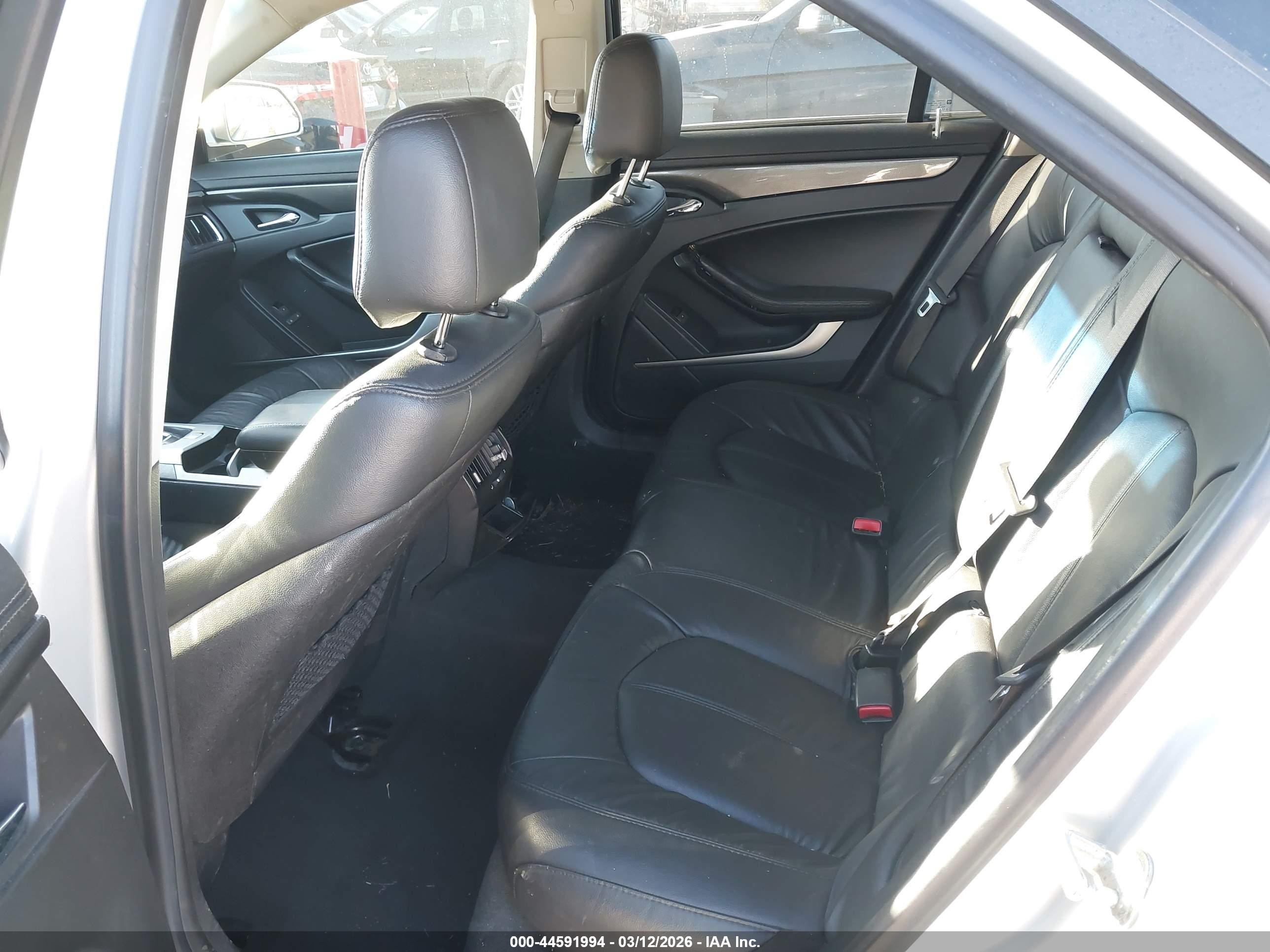 2010 Cadillac Cts Standard Серебряный vin: 1G6DC8EG0A0129146
