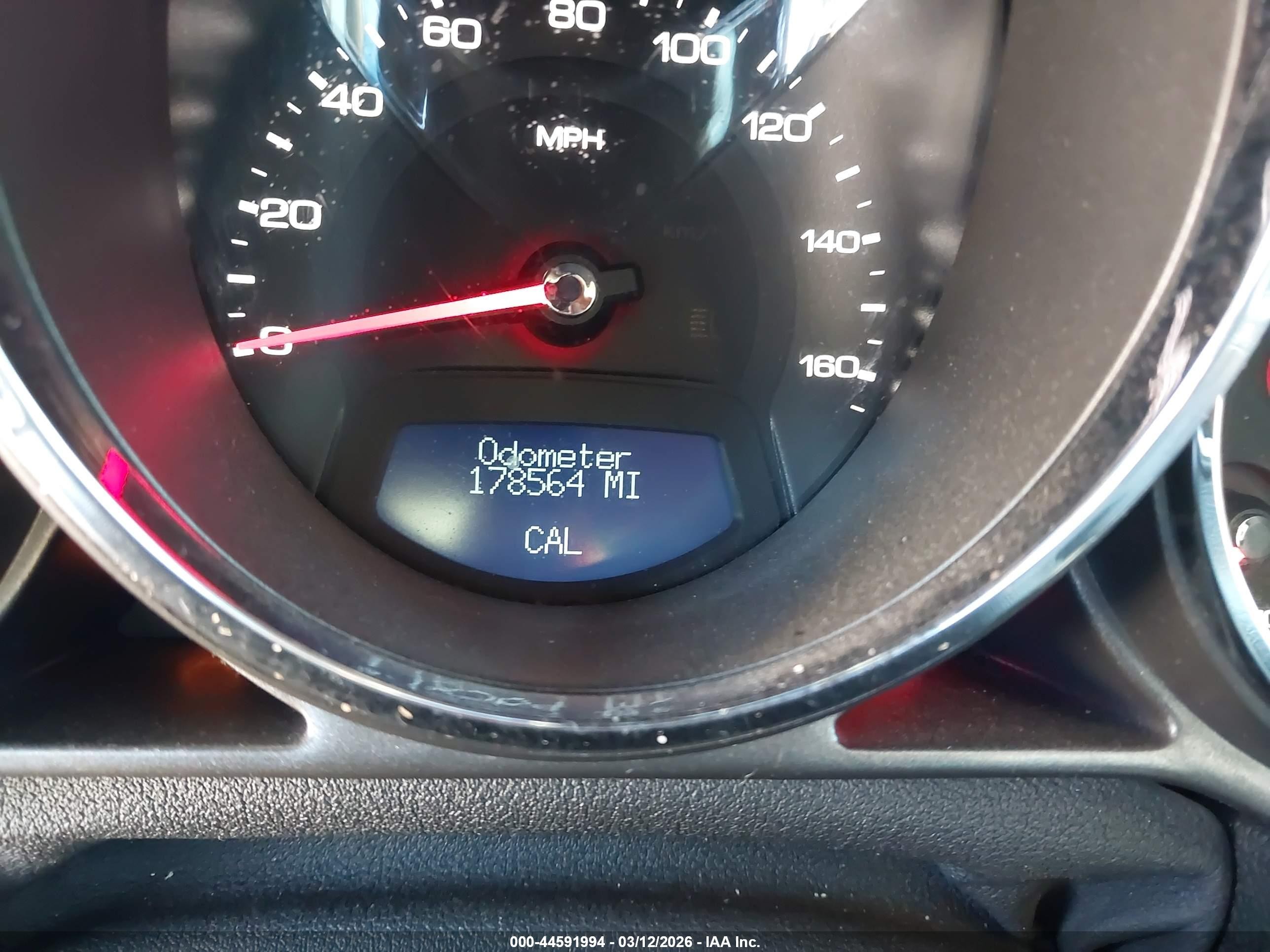 2010 Cadillac Cts Standard Серебряный vin: 1G6DC8EG0A0129146