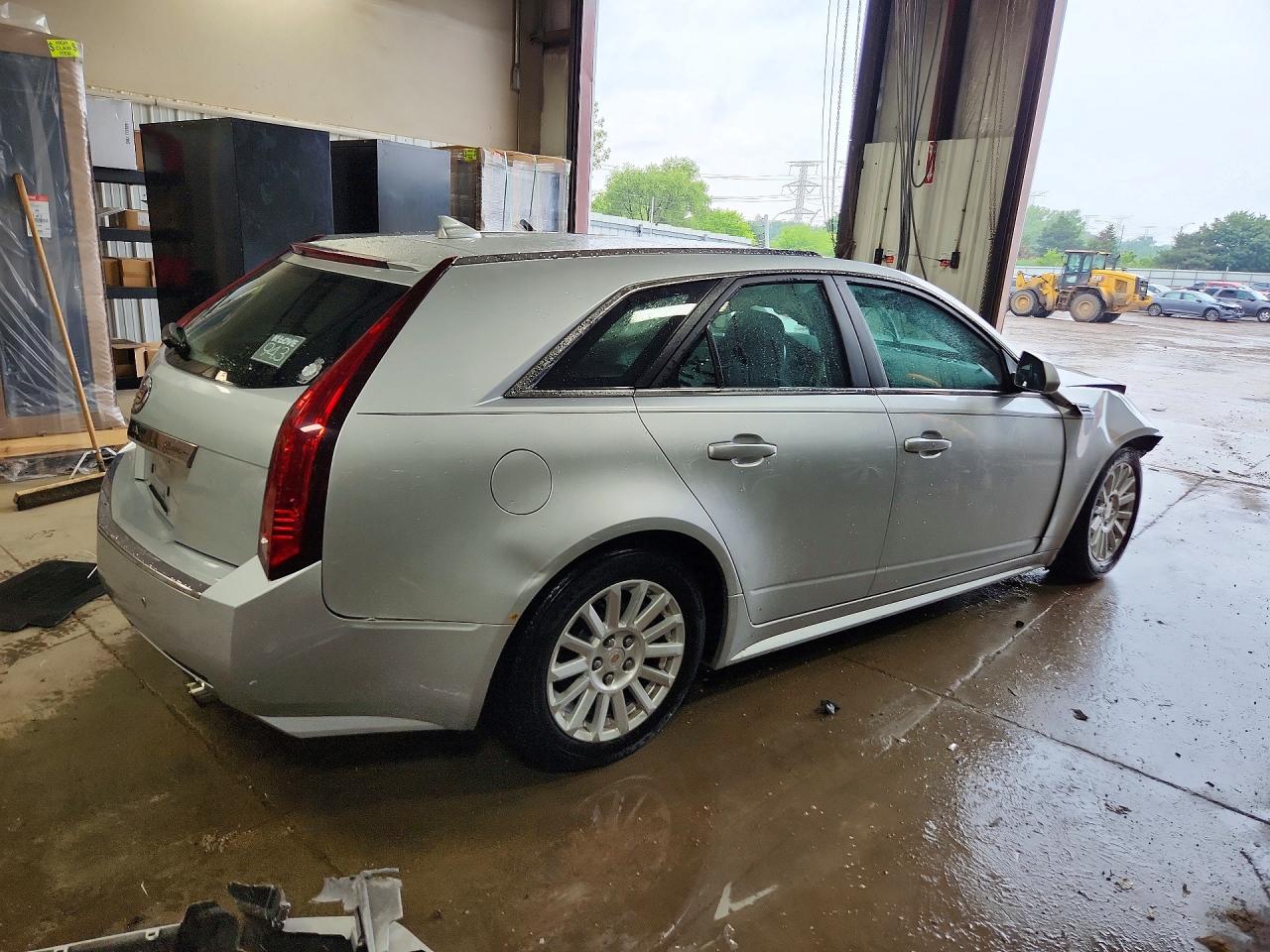 2010 Cadillac Cts Серебряный vin: 1G6DC8EG9A0116802