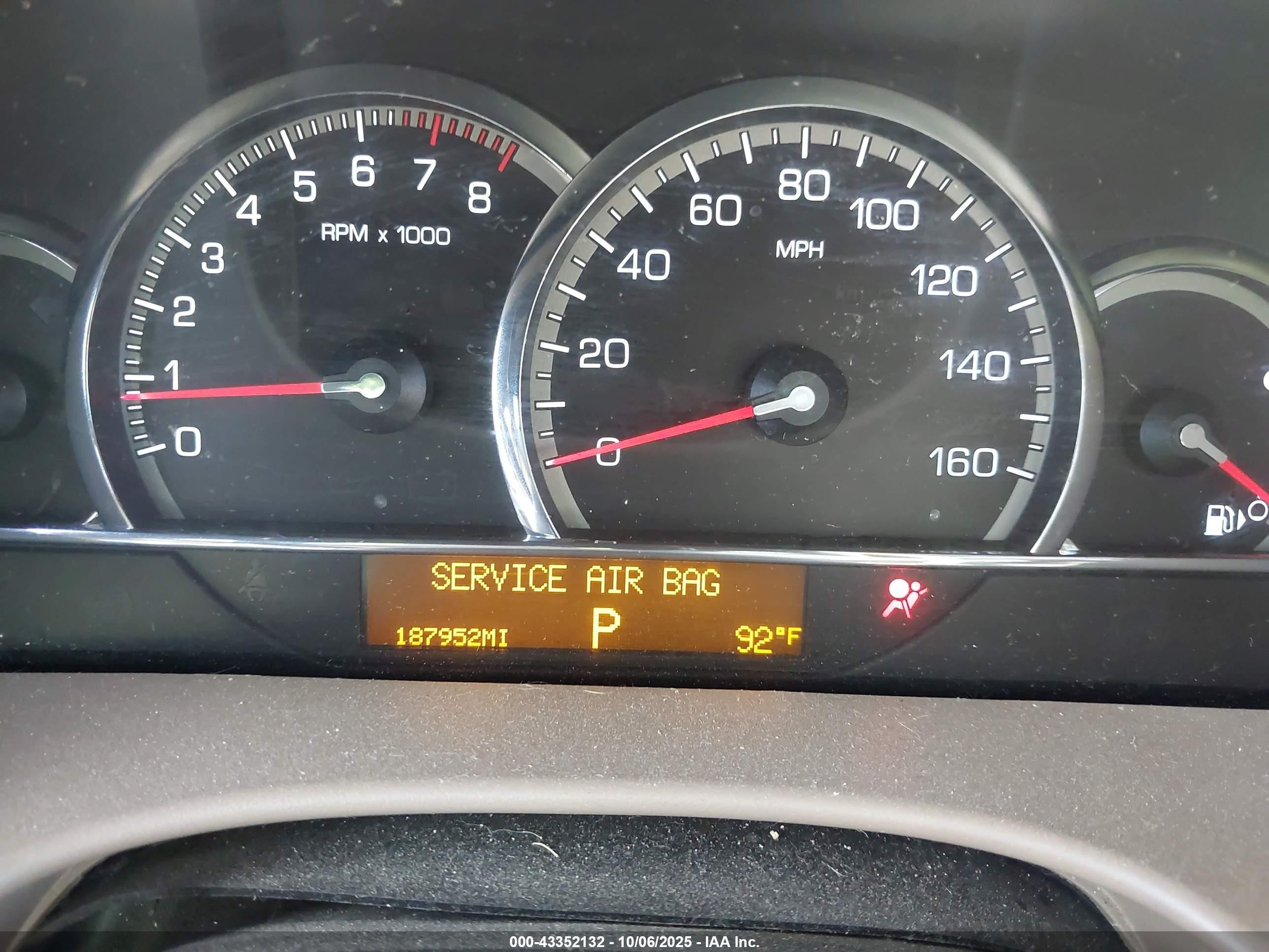 2008 Cadillac Sts V6 Gold vin: 1G6DD67V580148296