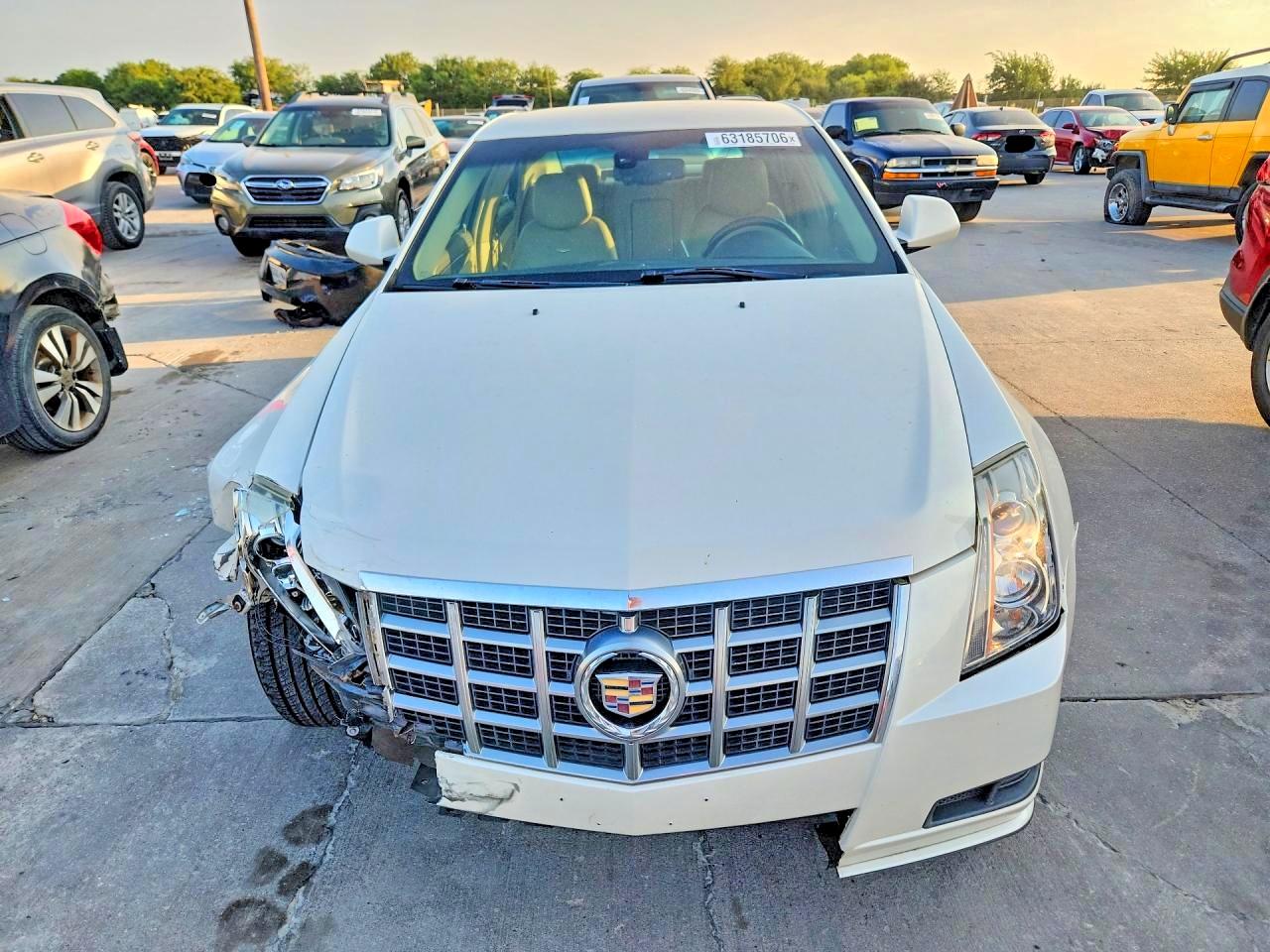 2013 Cadillac Cts Luxury Collection White vin: 1G6DE5E52D0105488
