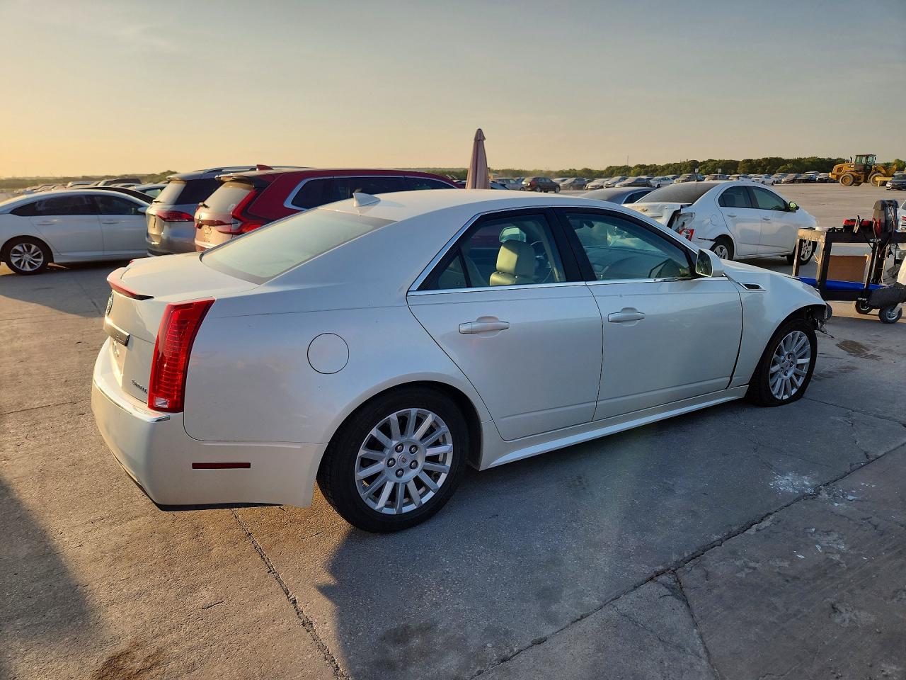 2013 Cadillac Cts Luxury Collection White vin: 1G6DE5E52D0105488
