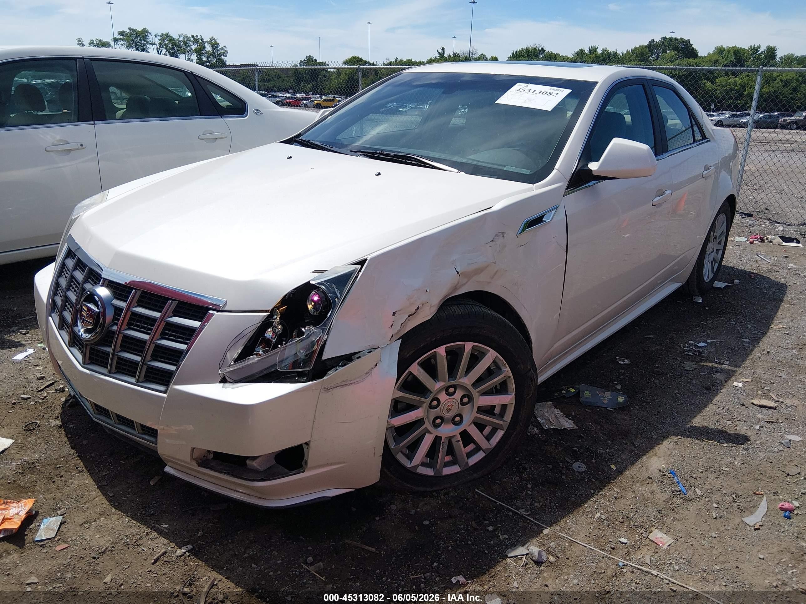 2012 Cadillac Cts Luxury White vin: 1G6DE5E56C0100714