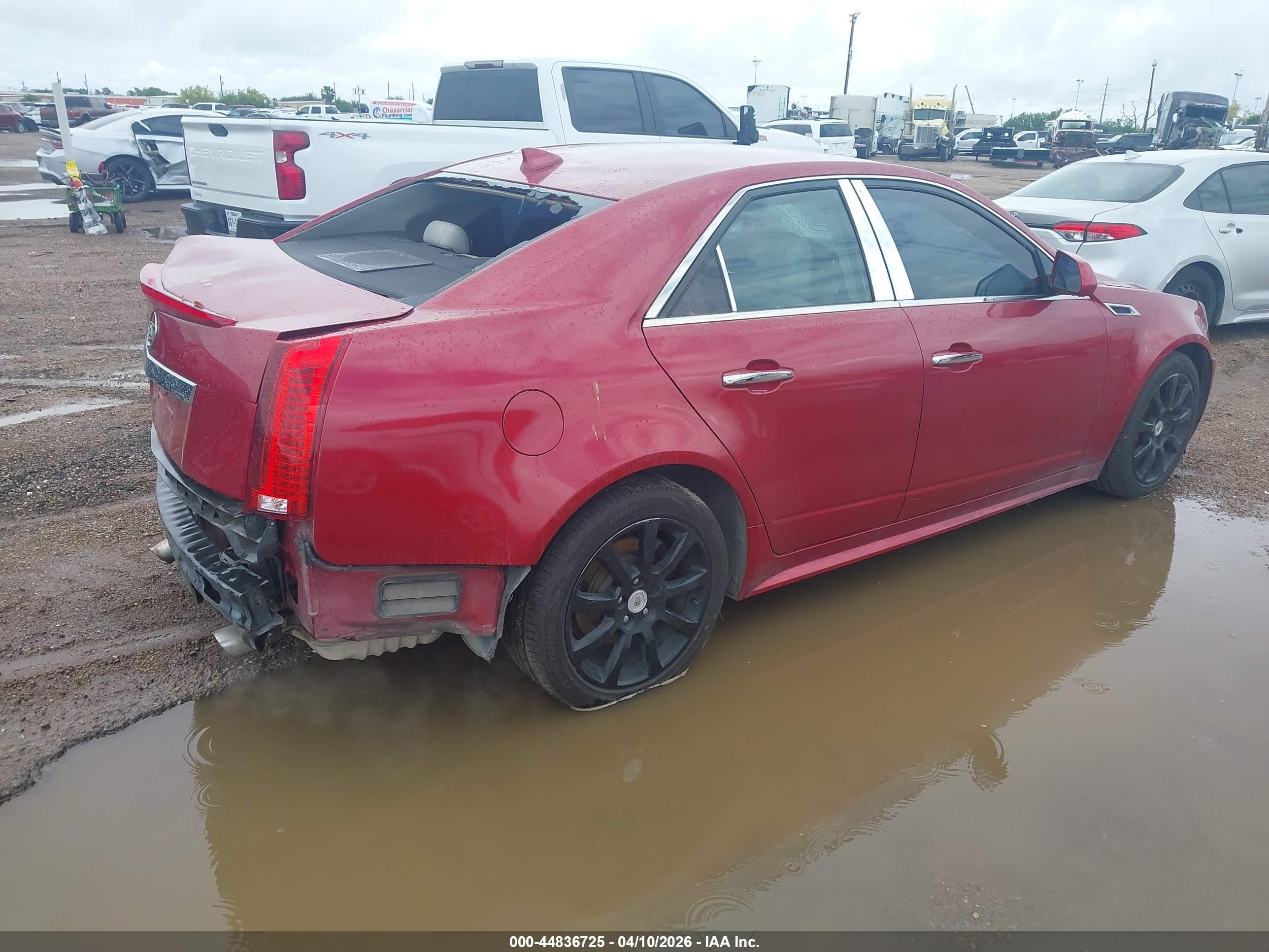 2012 Cadillac Cts Luxury Red vin: 1G6DE5E58C0152071