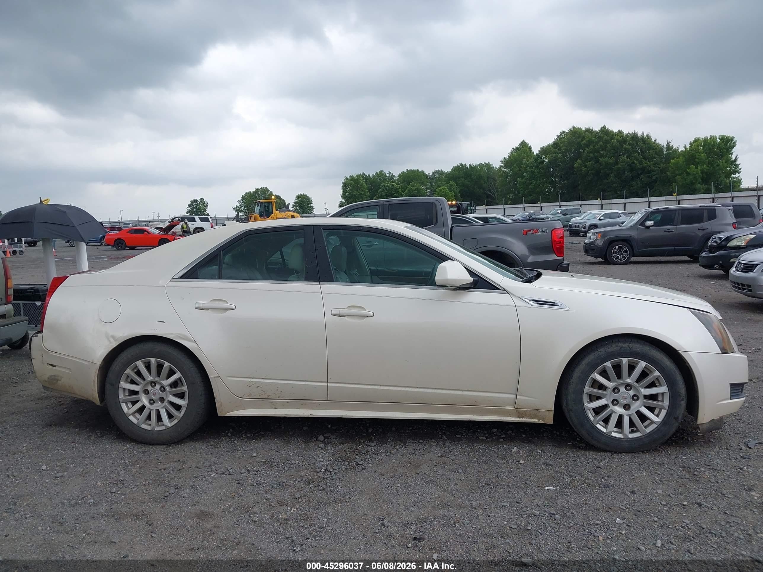 2010 Cadillac Cts Luxury White vin: 1G6DE5EG2A0123213