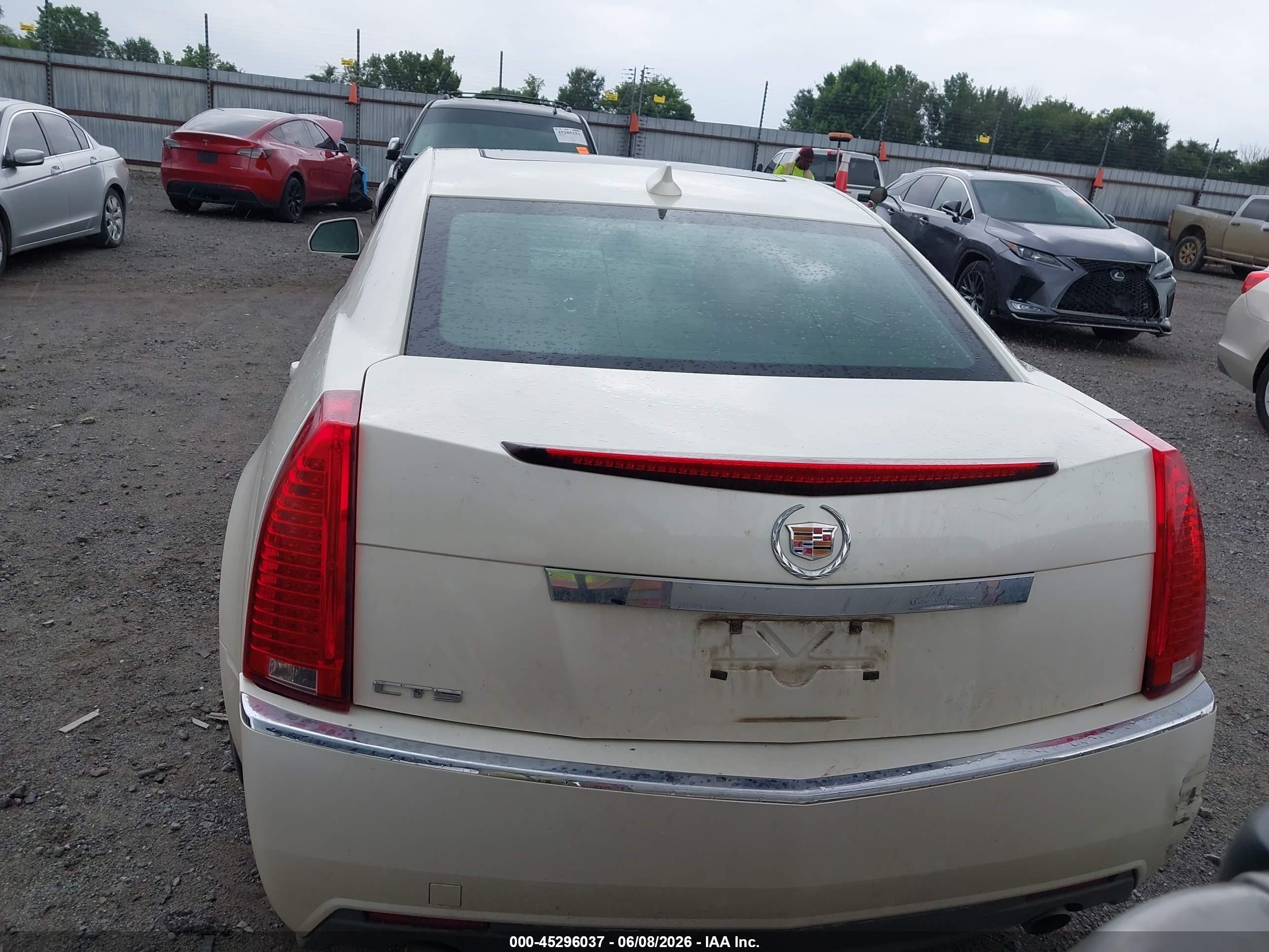 2010 Cadillac Cts Luxury White vin: 1G6DE5EG2A0123213