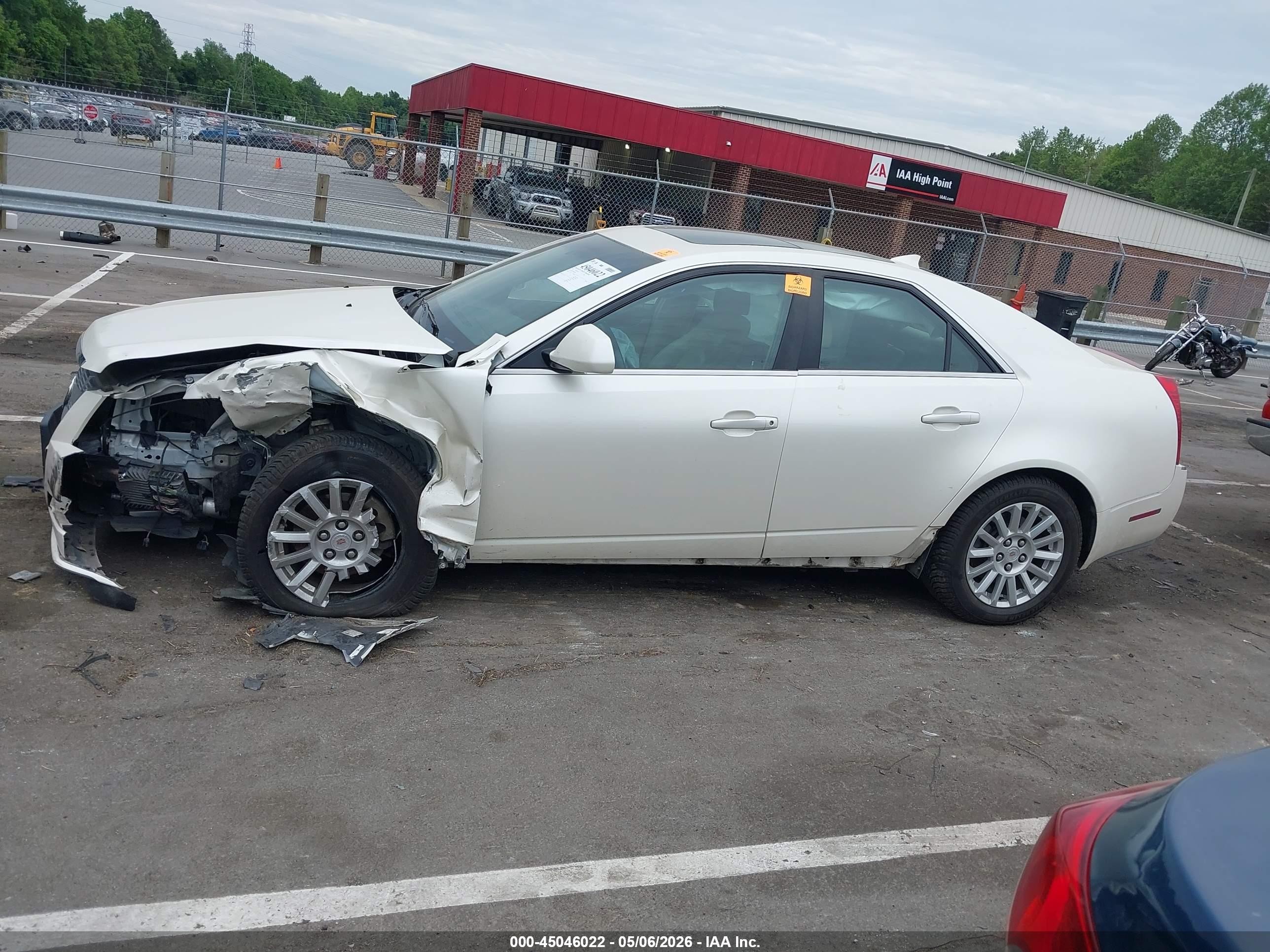 2011 Cadillac Cts Luxury White vin: 1G6DE5EY4B0107475