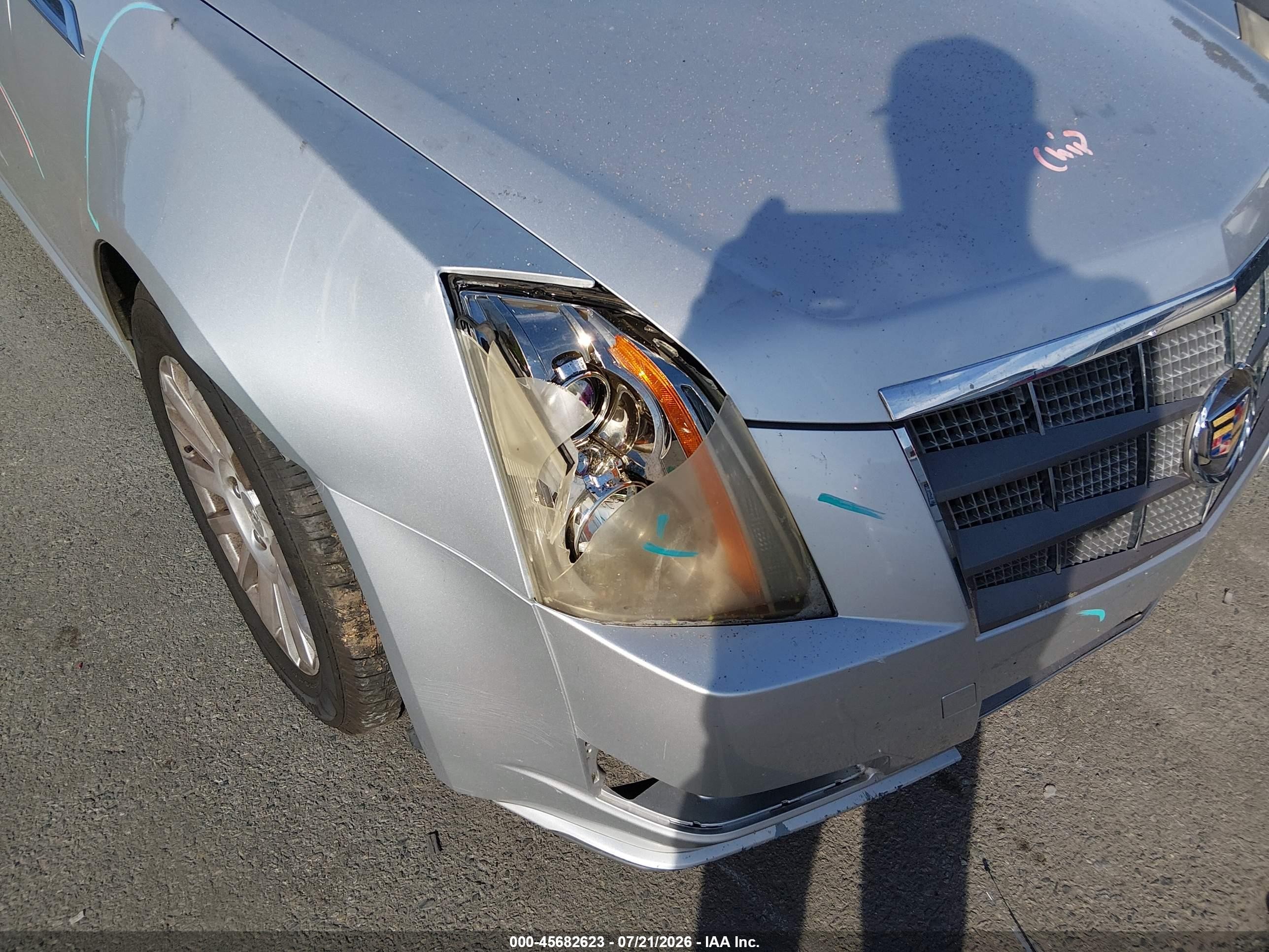 2011 Cadillac Cts Luxury Silver vin: 1G6DE5EY8B0168716