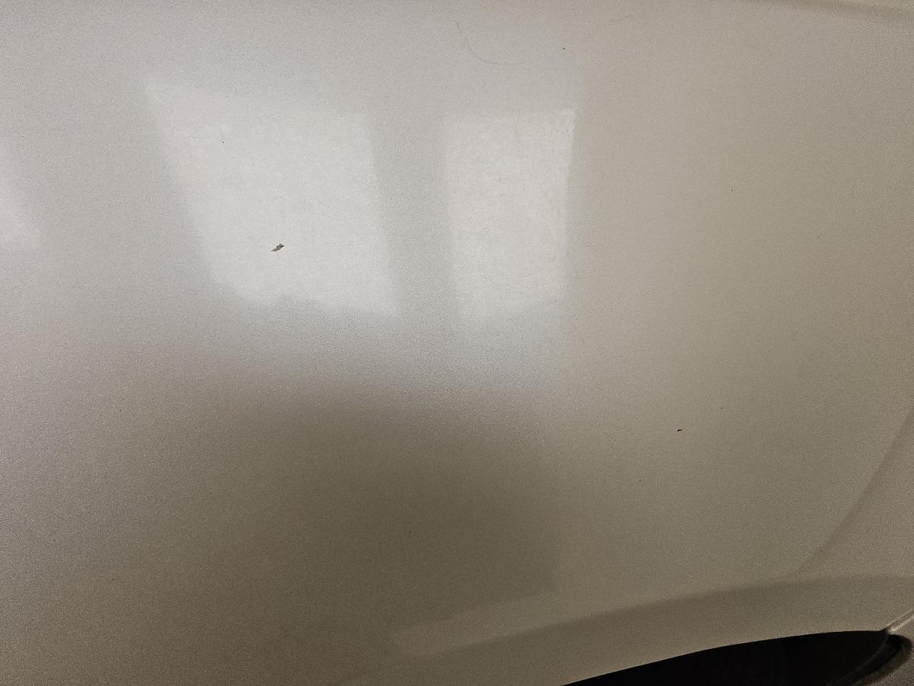 2008 Cadillac Cts White vin: 1G6DF577380194991 Damage: Right Front Fender, Chipped, 2