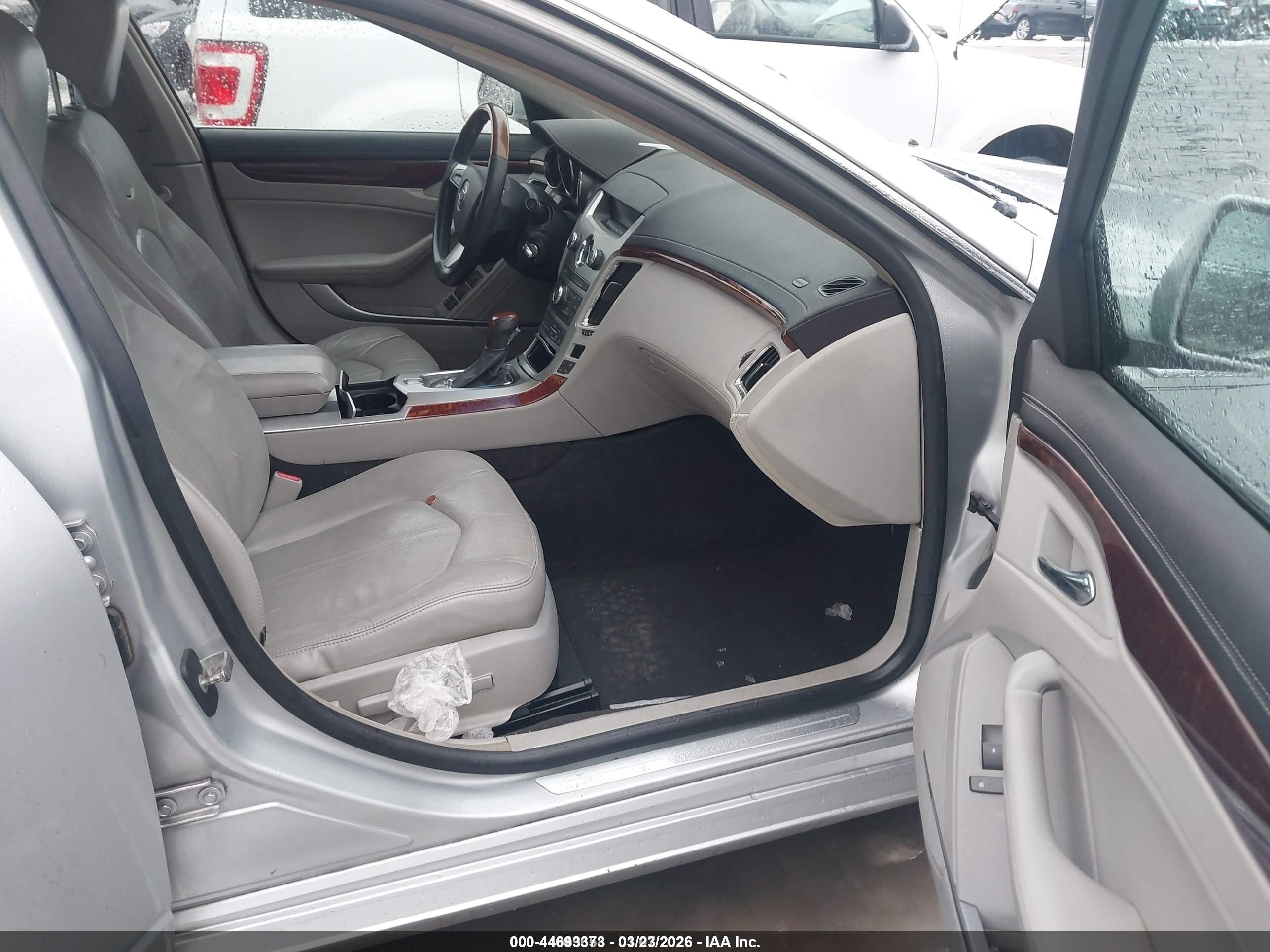 2009 Cadillac Cts Standard Silver vin: 1G6DF577690118005