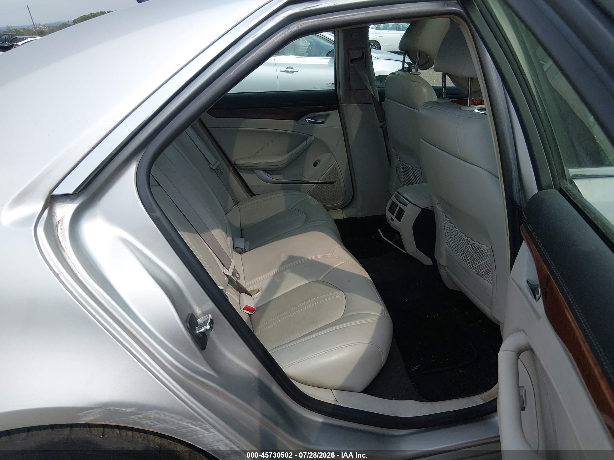 2008 Cadillac Cts Rwd W/1sa Серебряный vin: 1G6DF577880195666