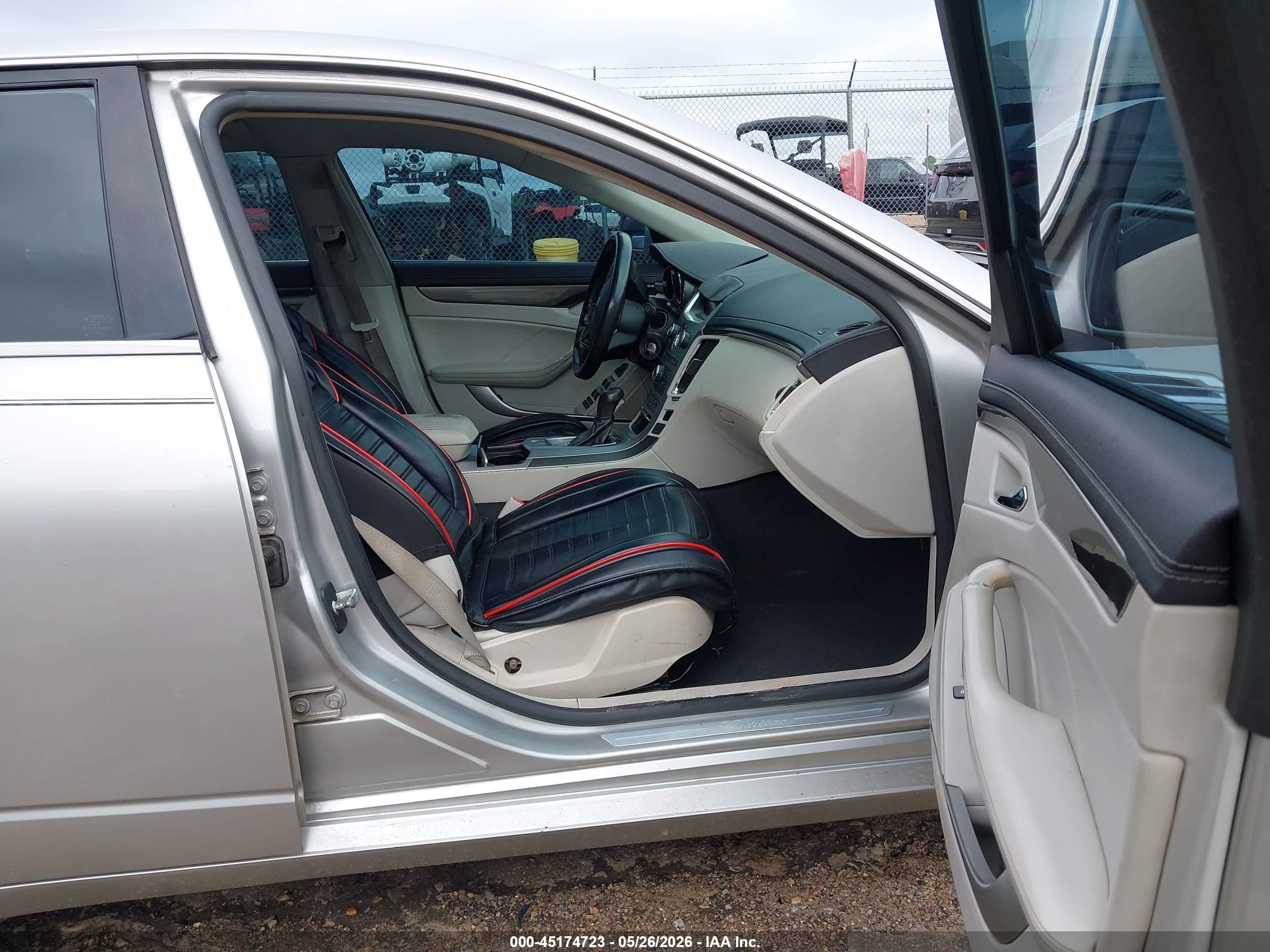 2008 Cadillac Cts Standard Silver vin: 1G6DF577980176270