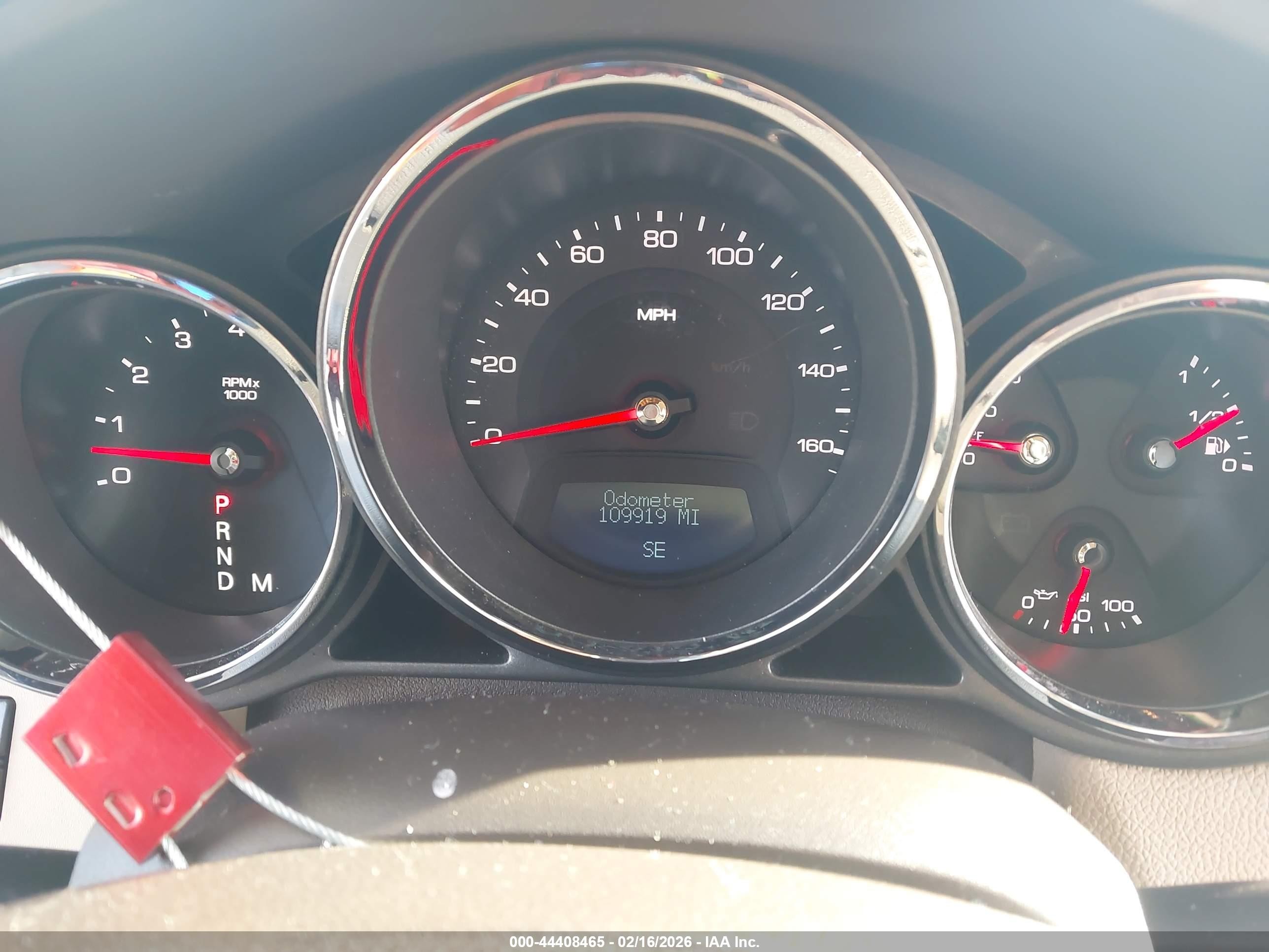 2008 Cadillac Cts Standard White vin: 1G6DF577X80161356
