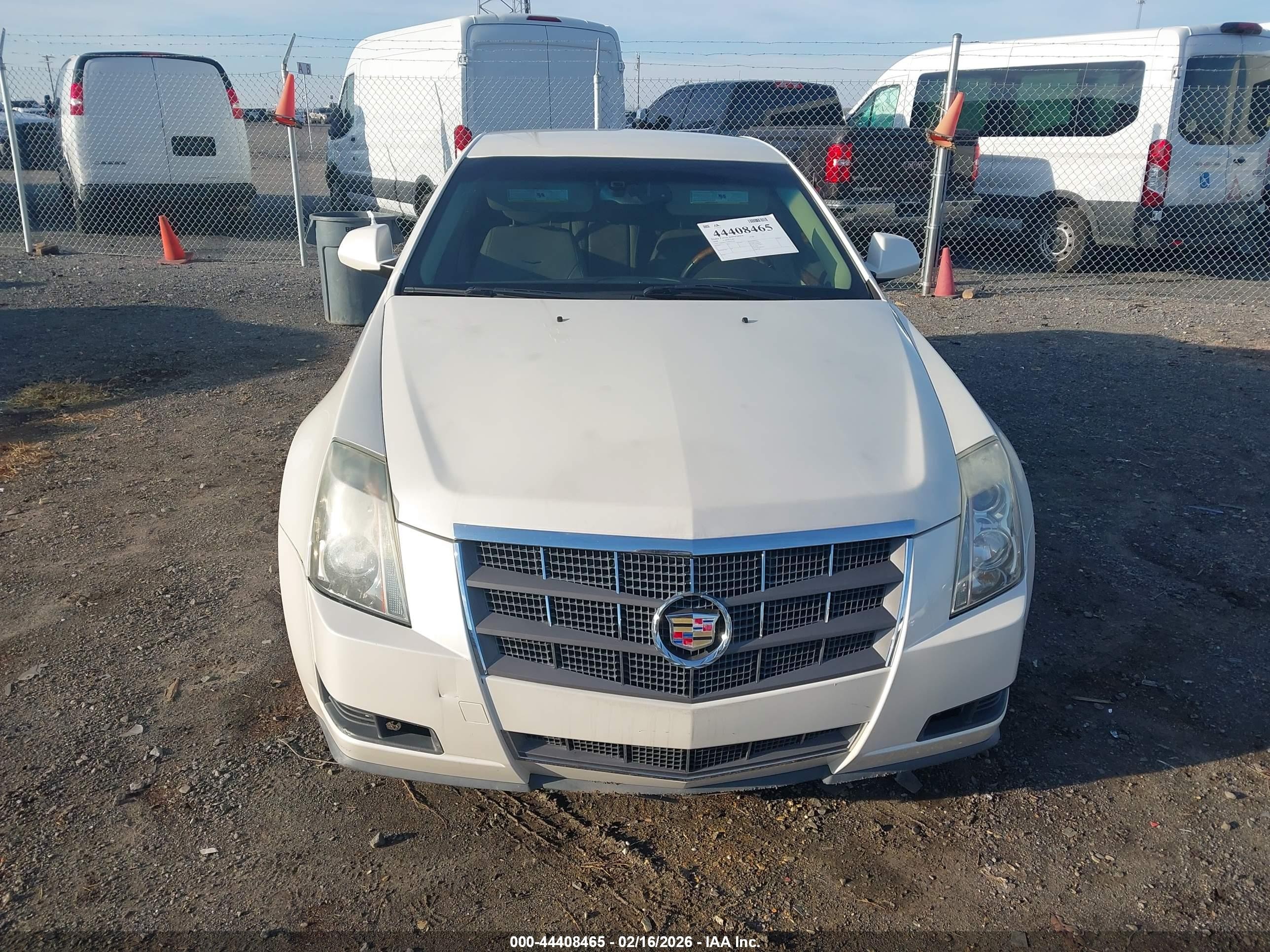2008 Cadillac Cts Standard White vin: 1G6DF577X80161356