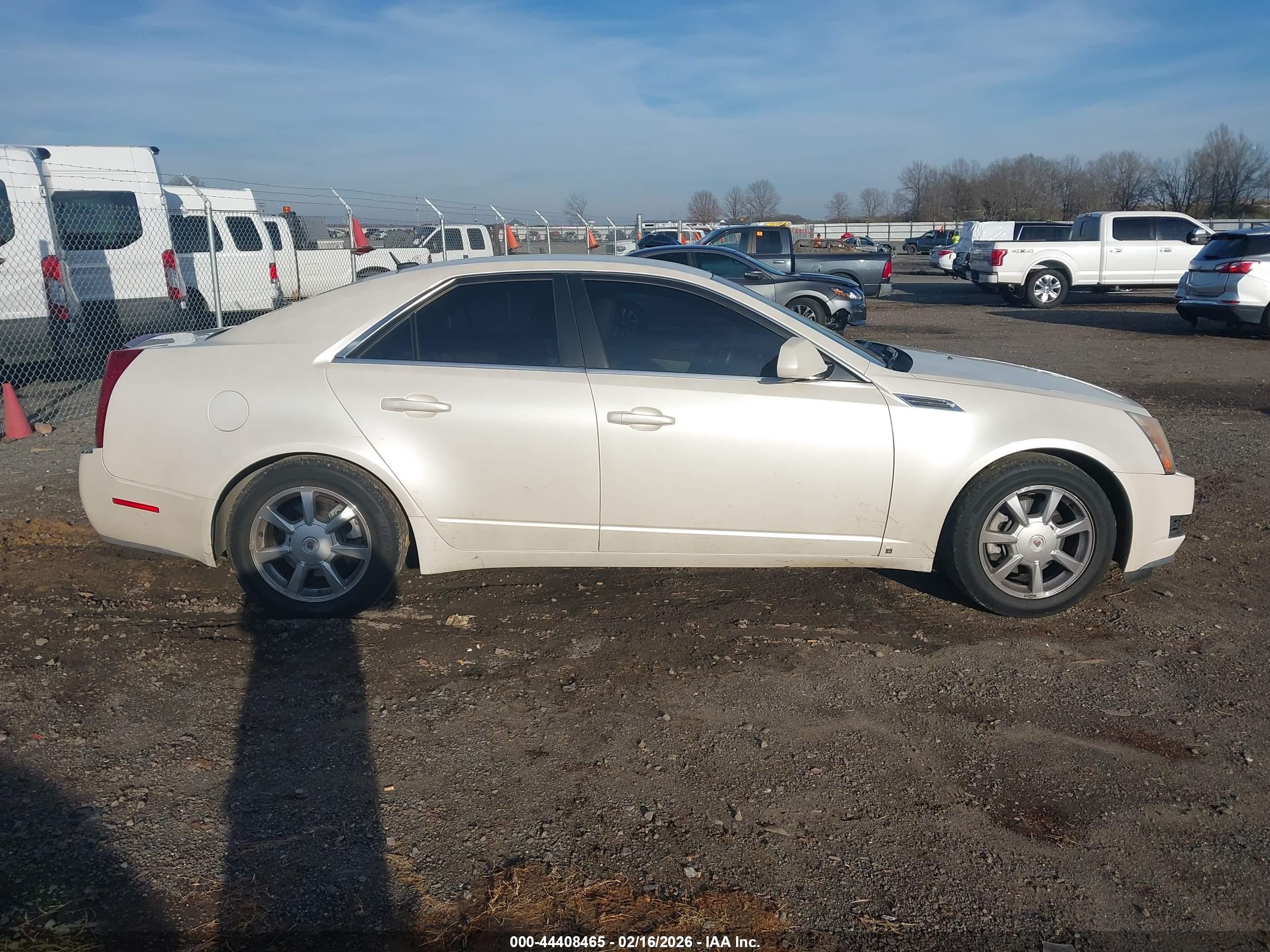 2008 Cadillac Cts Standard White vin: 1G6DF577X80161356