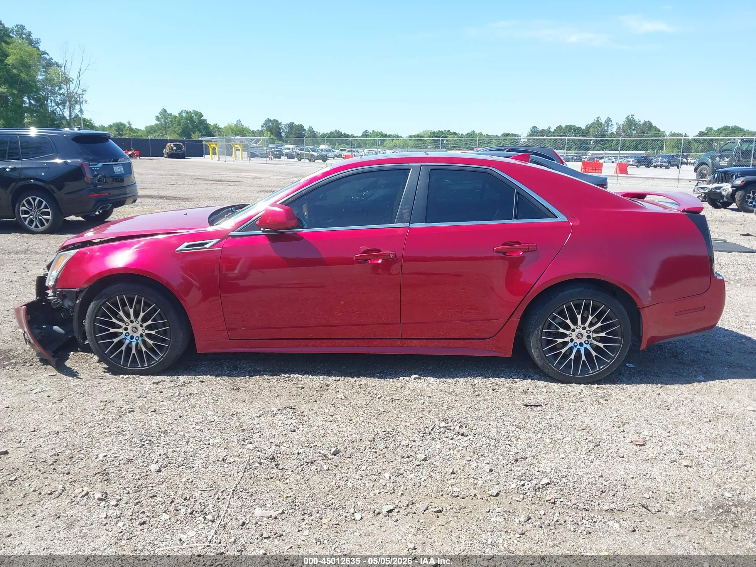 2012 Cadillac Cts Luxury Red vin: 1G6DF5E51C0113173