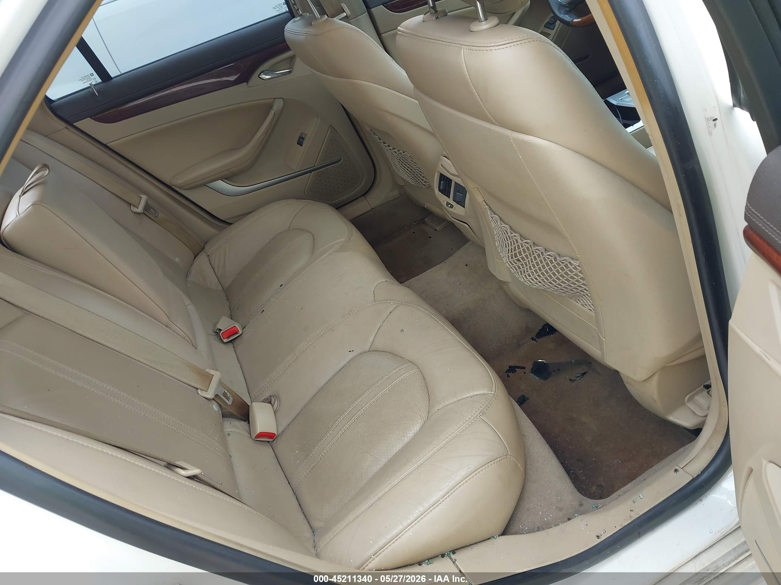 2012 Cadillac Cts Luxury White vin: 1G6DF5E52C0109004