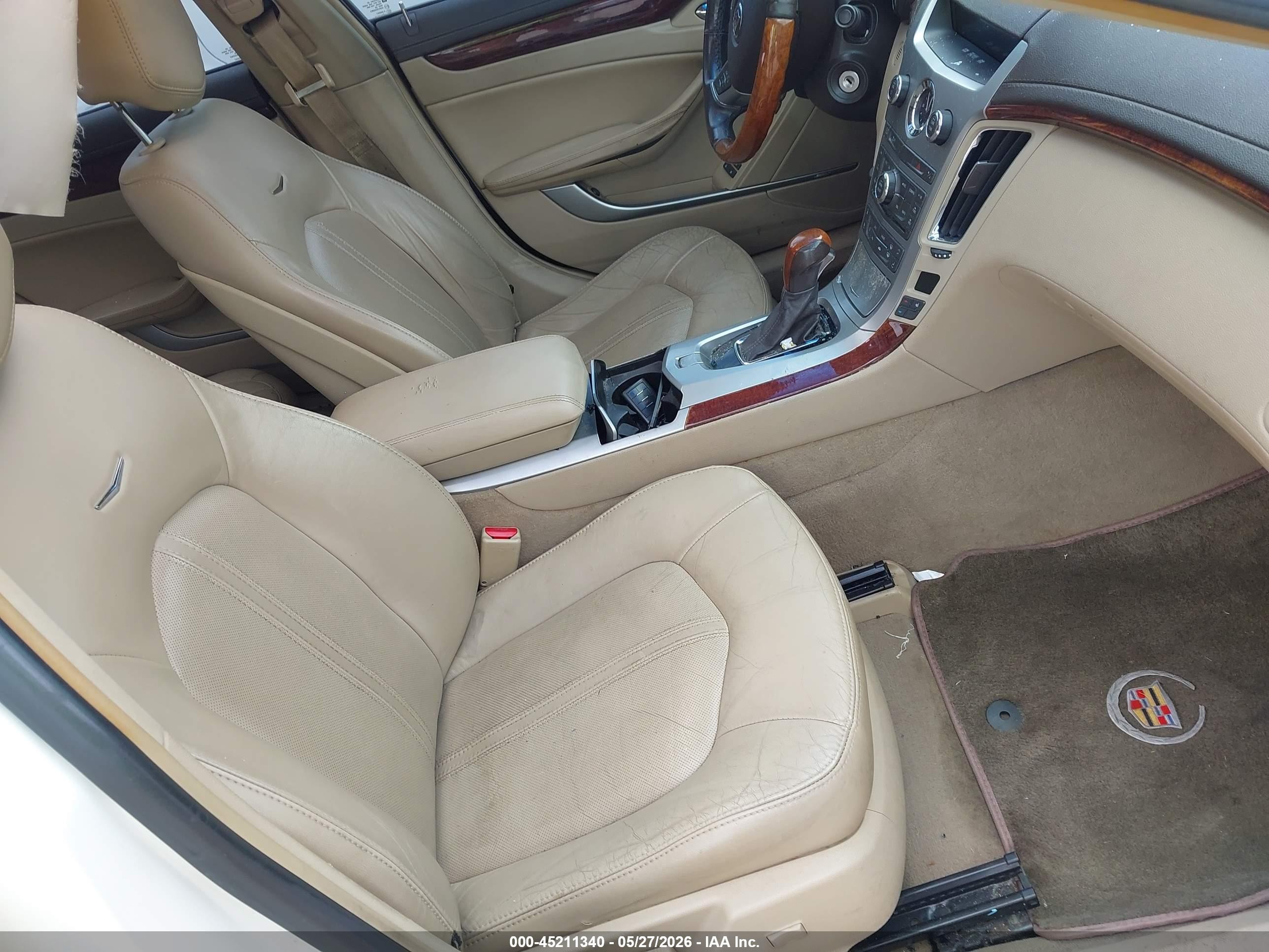 2012 Cadillac Cts Luxury White vin: 1G6DF5E52C0109004