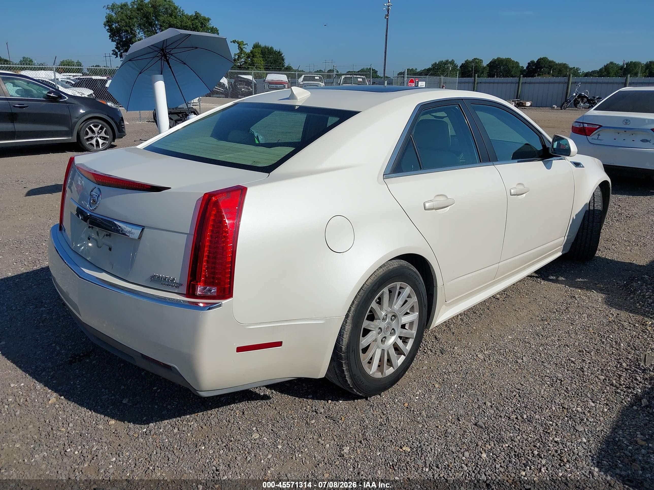2013 Cadillac Cts Luxury White vin: 1G6DF5E54D0150266