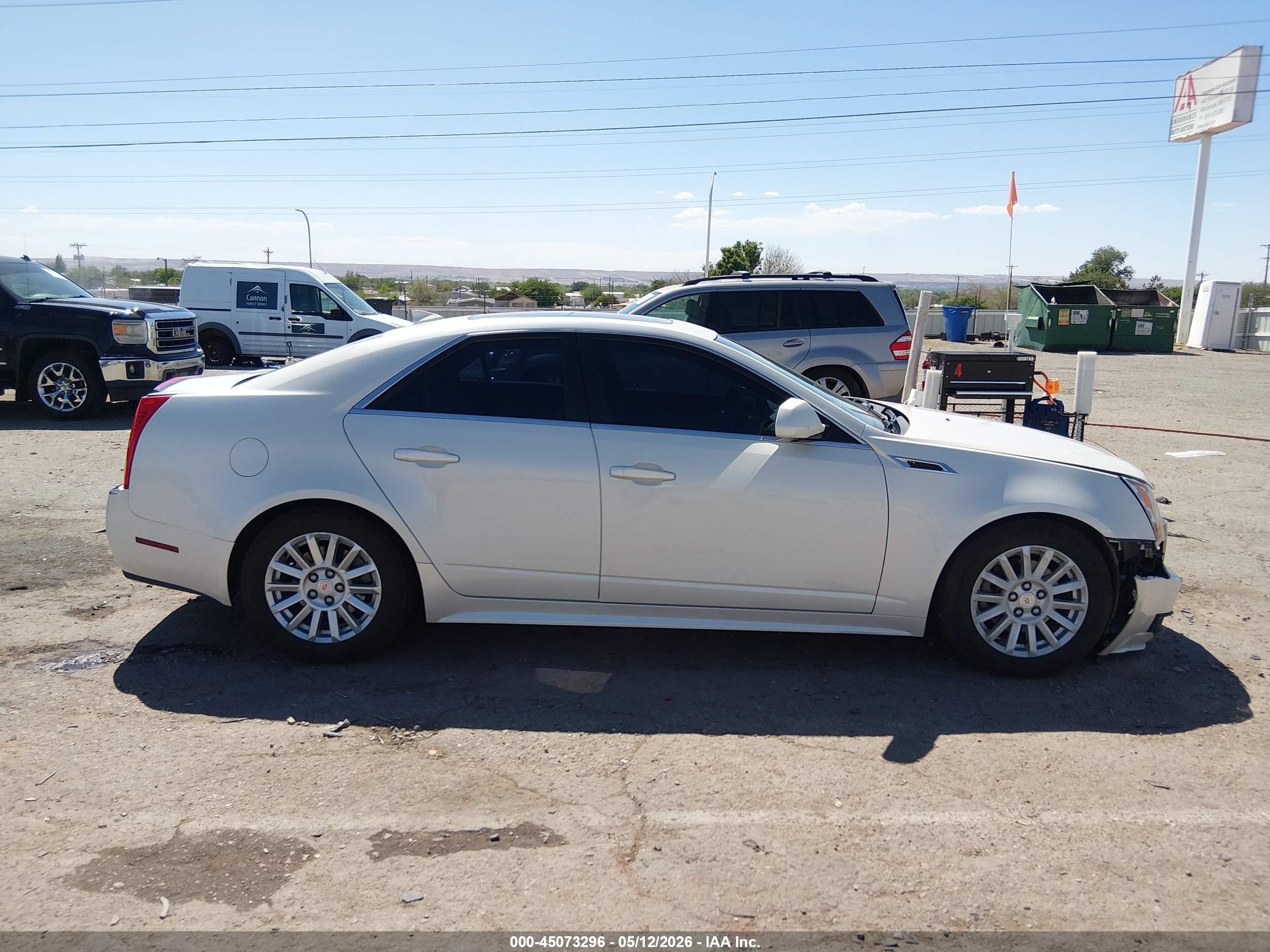 2013 Cadillac Cts Luxury White vin: 1G6DF5E57D0161682