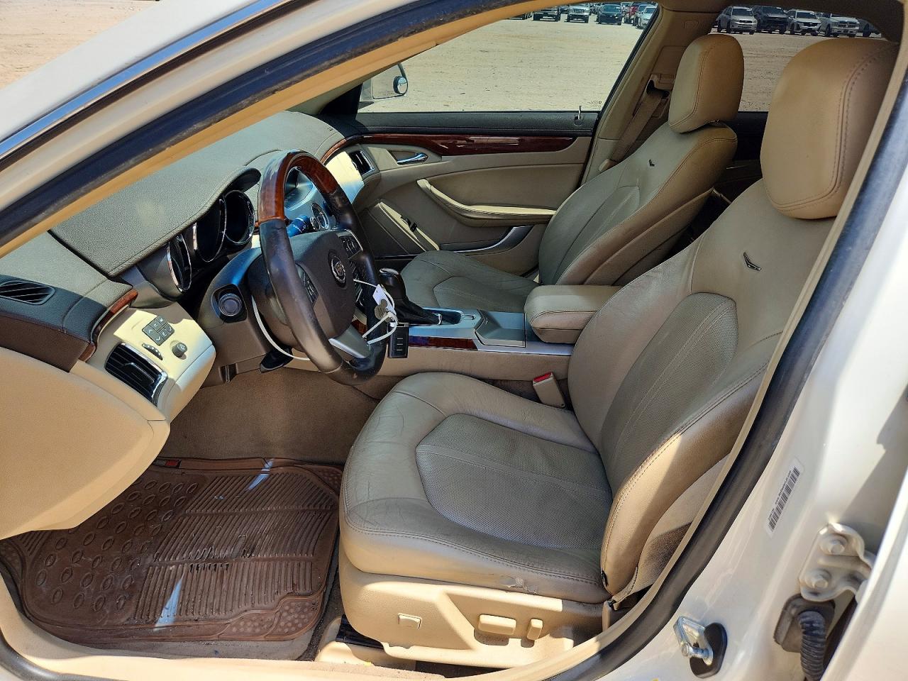2012 Cadillac Cts Luxury Collection White vin: 1G6DF5E58C0151077