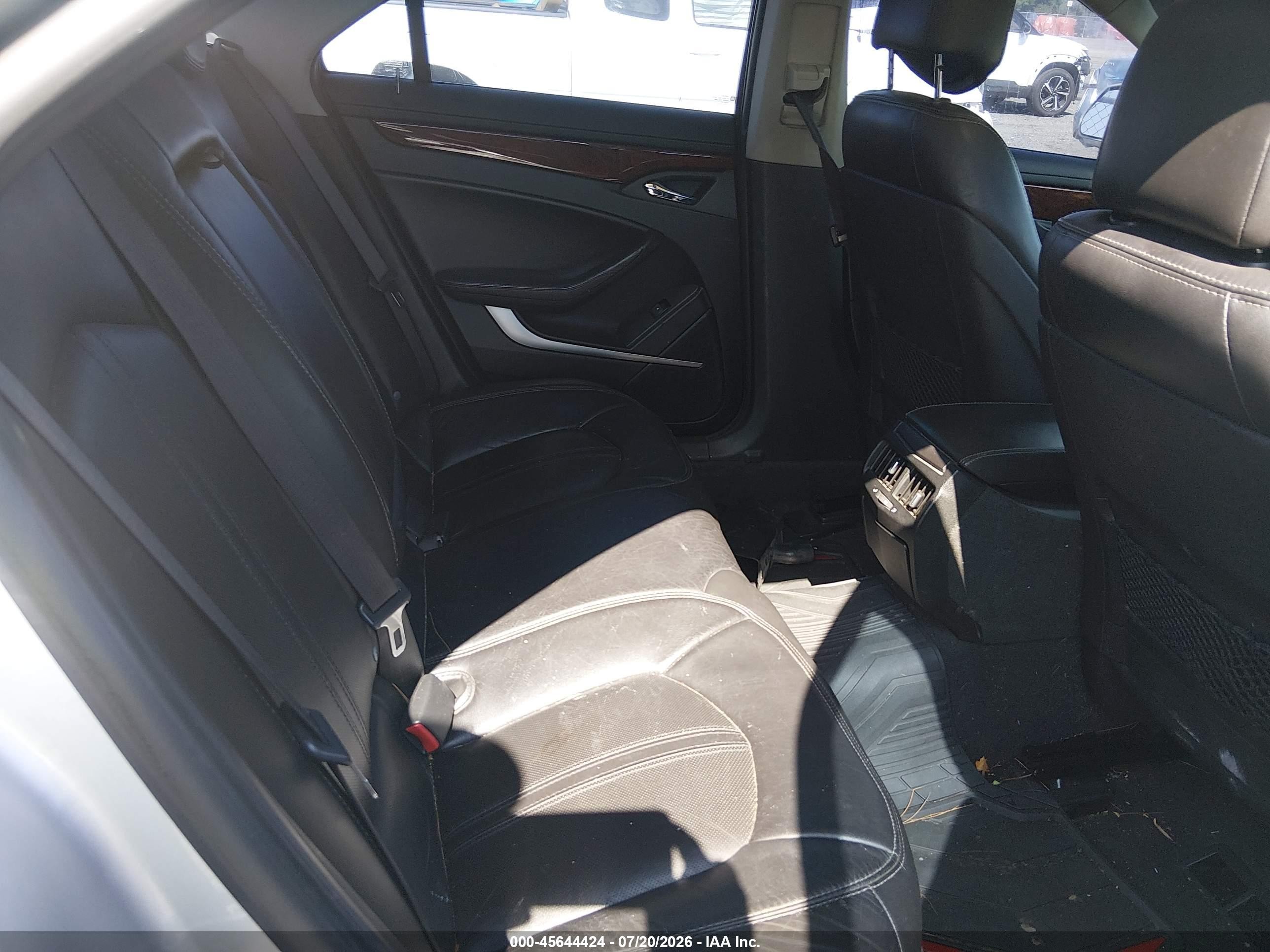 2012 Cadillac Cts Luxury Silver vin: 1G6DF5E59C0143182