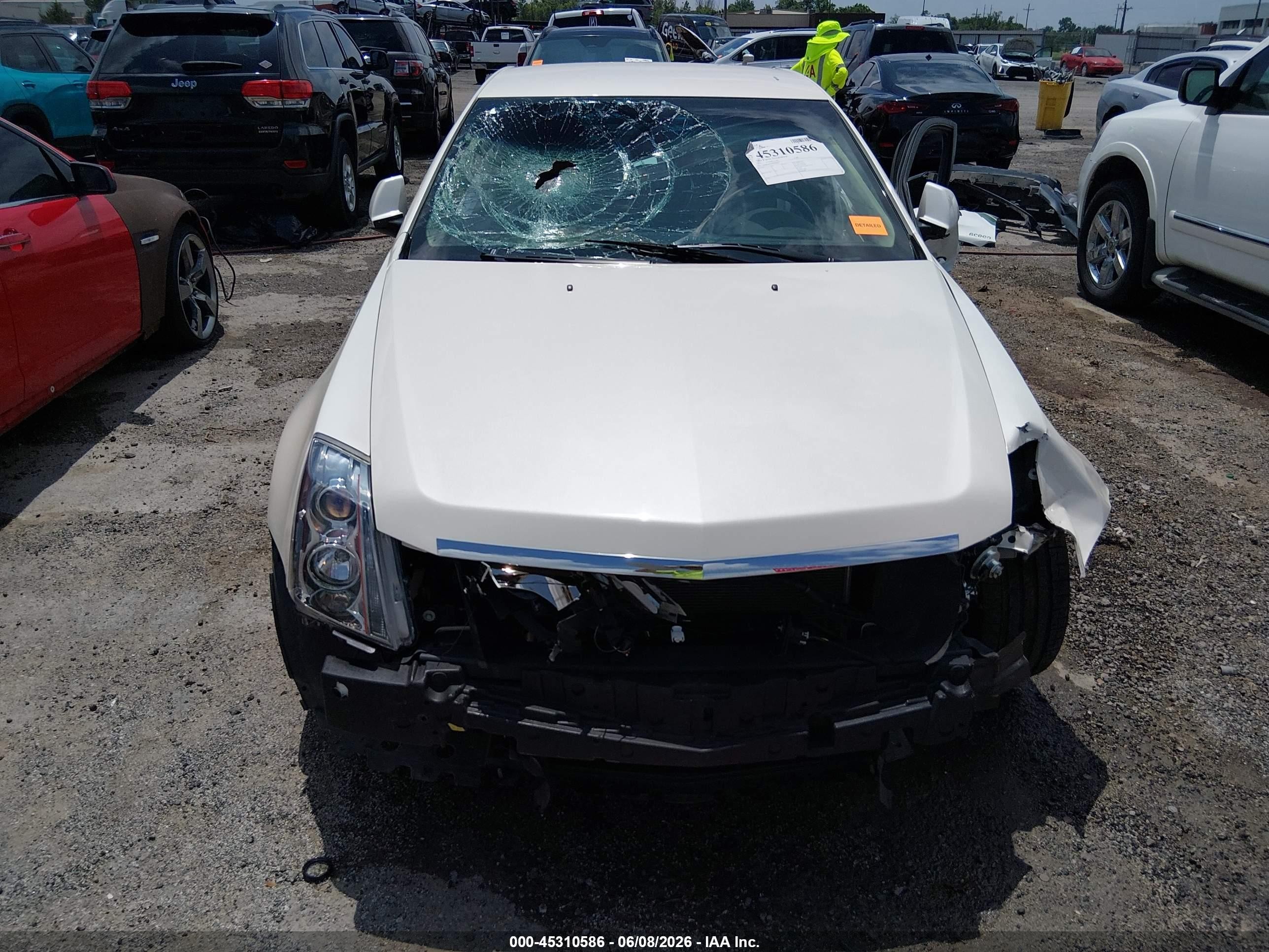 2013 Cadillac Cts Luxury White vin: 1G6DF5E59D0135908