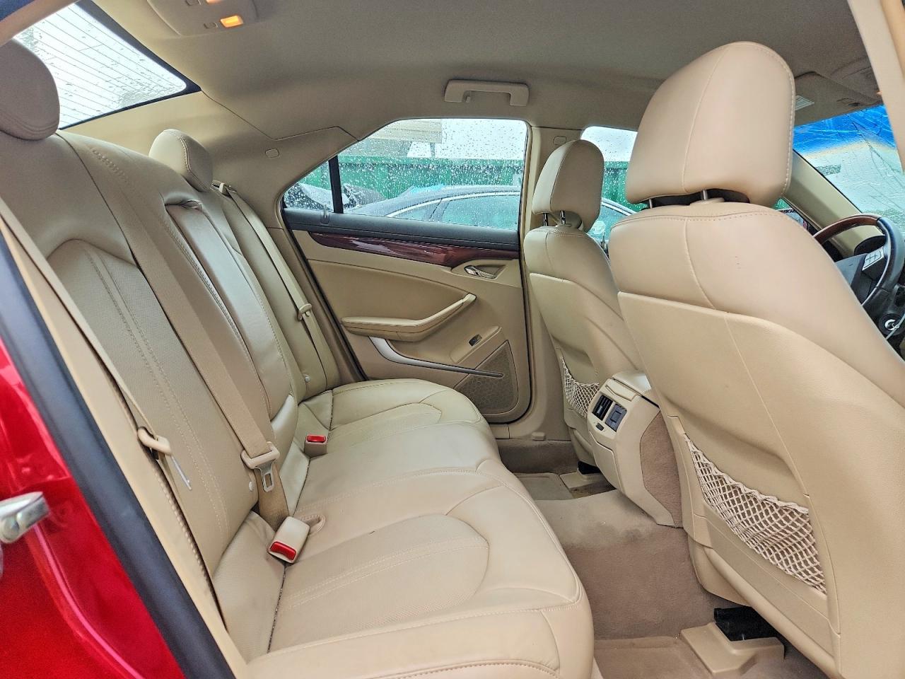 2010 Cadillac Cts Luxury Collection Red vin: 1G6DF5EG0A0130660