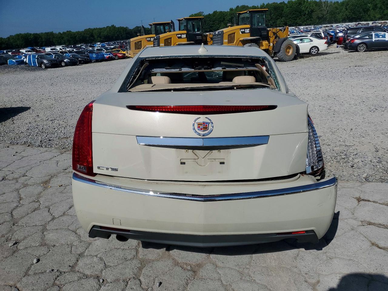 2010 Cadillac Cts Luxury Collection Cream vin: 1G6DF5EG8A0104548