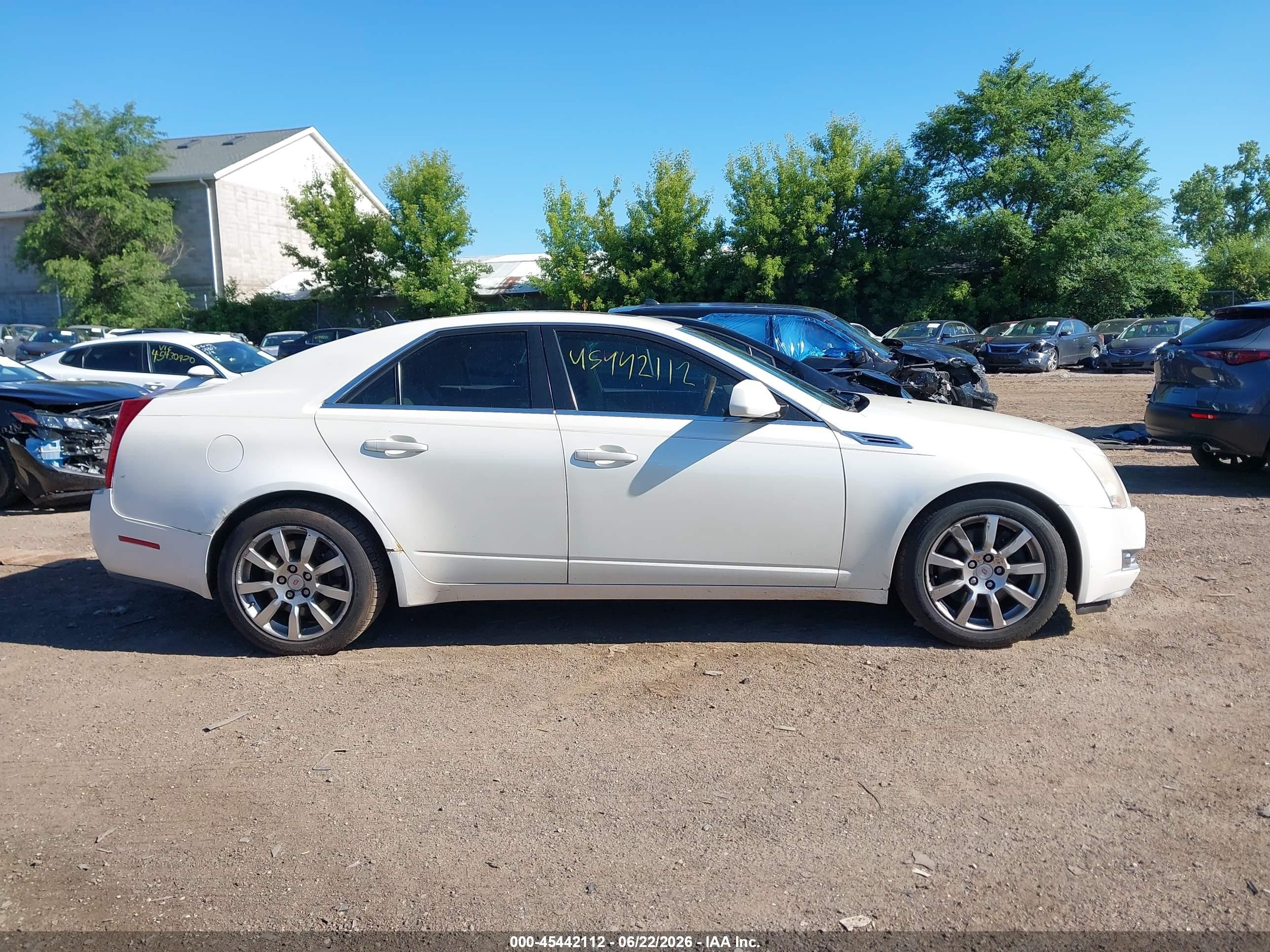 2008 Cadillac Cts Awd W/1sa White vin: 1G6DG577280151756