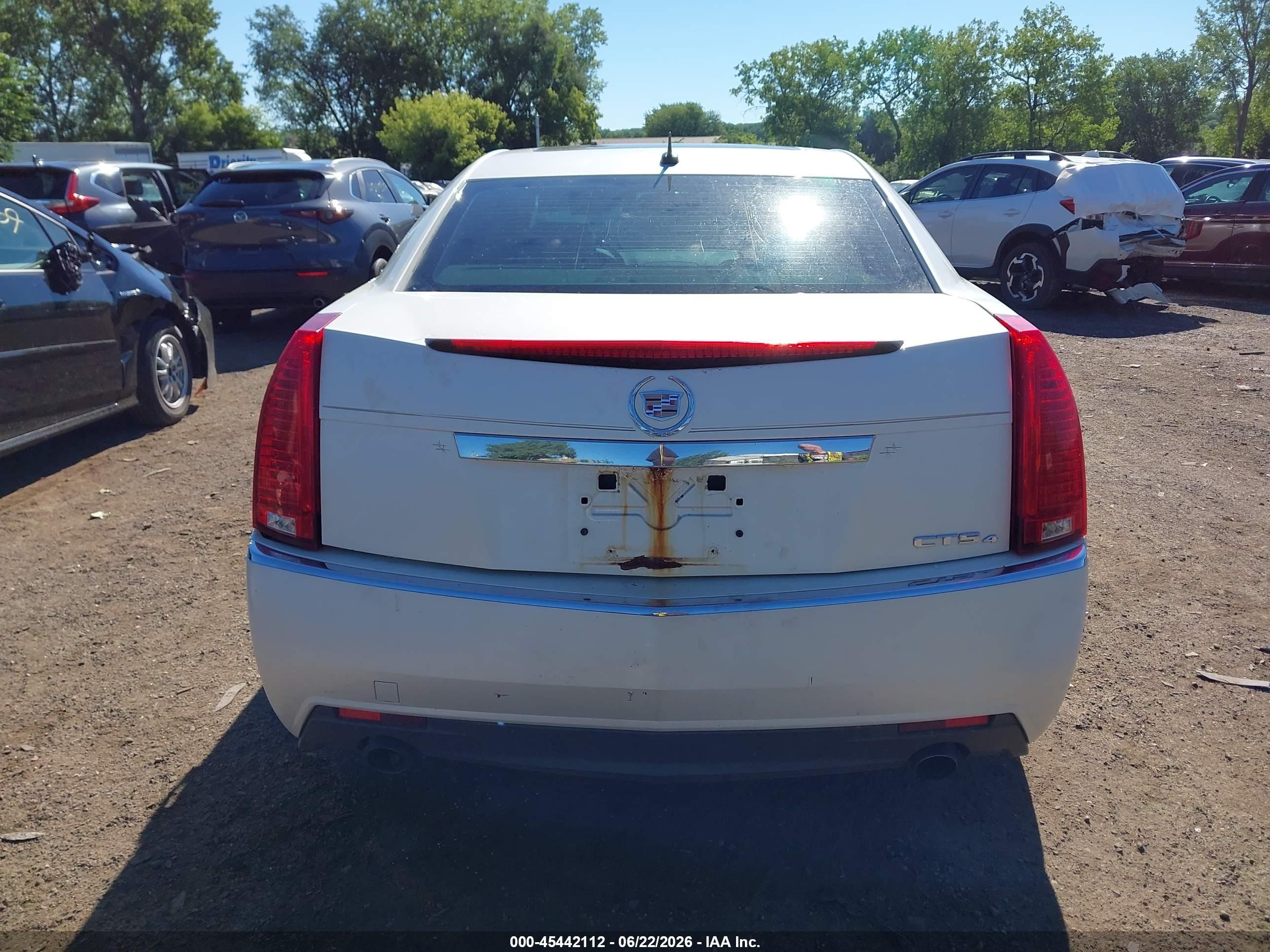 2008 Cadillac Cts Awd W/1sa White vin: 1G6DG577280151756
