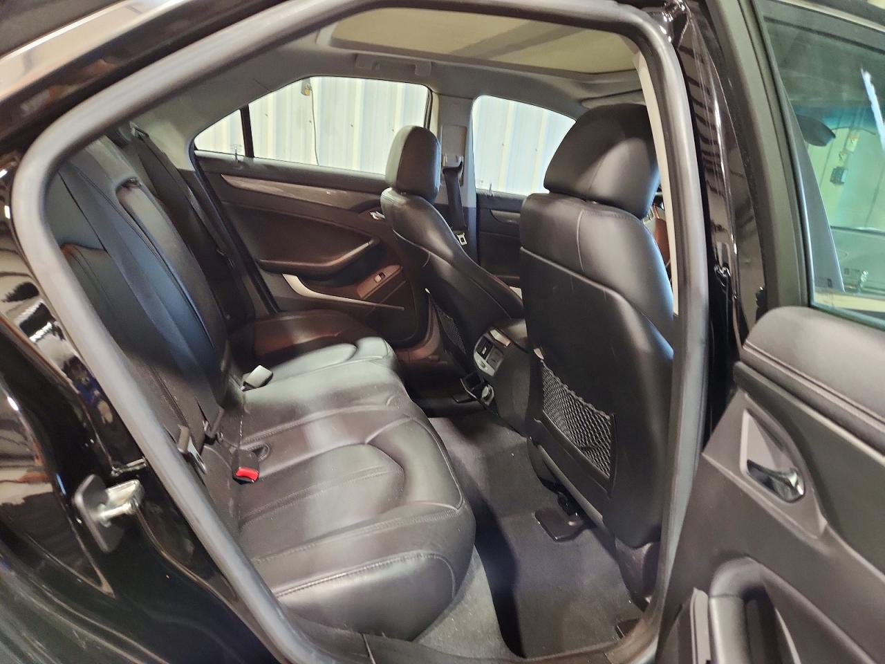 2009 Cadillac Cts Black vin: 1G6DG577590126156
