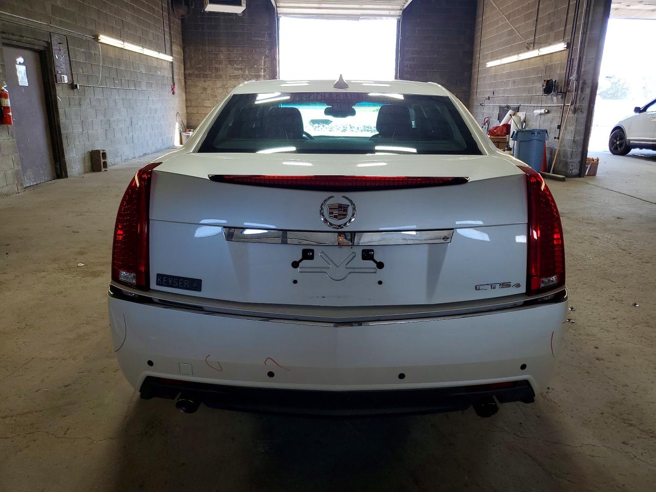 2009 Cadillac Cts White vin: 1G6DG577990100806