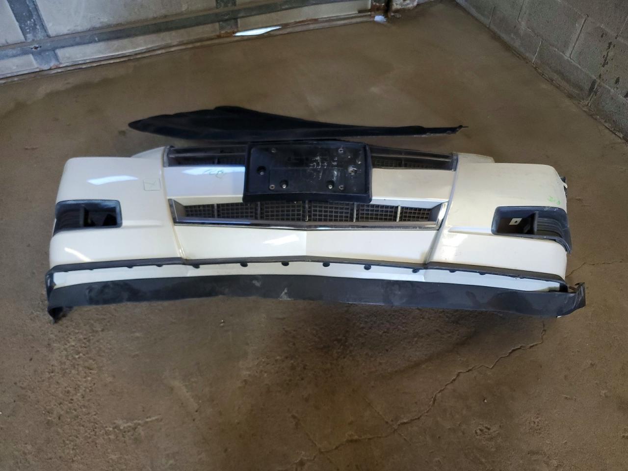 2009 Cadillac Cts White vin: 1G6DG577990100806