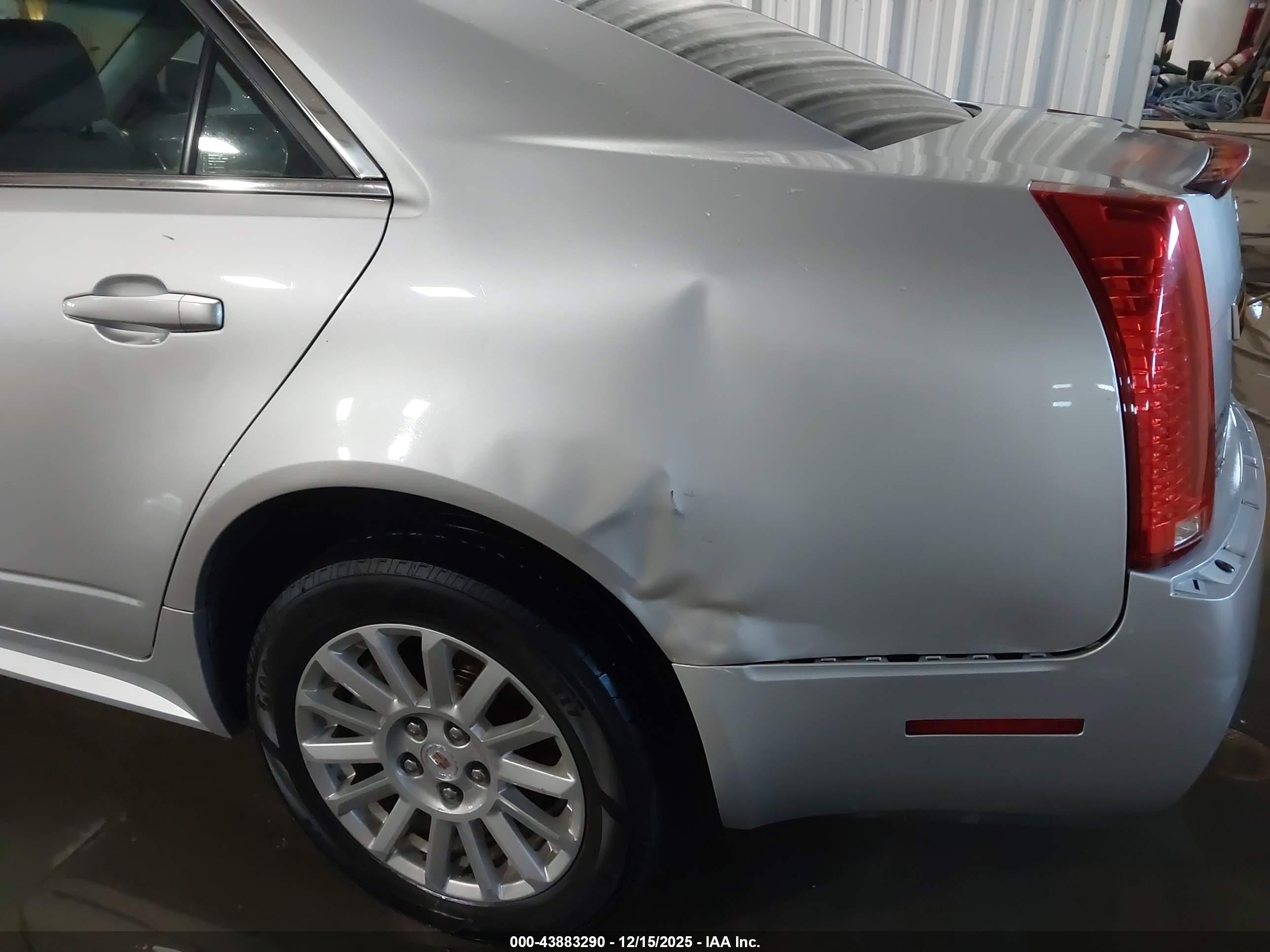 2013 Cadillac Cts Luxury Silver vin: 1G6DG5E52D0108014