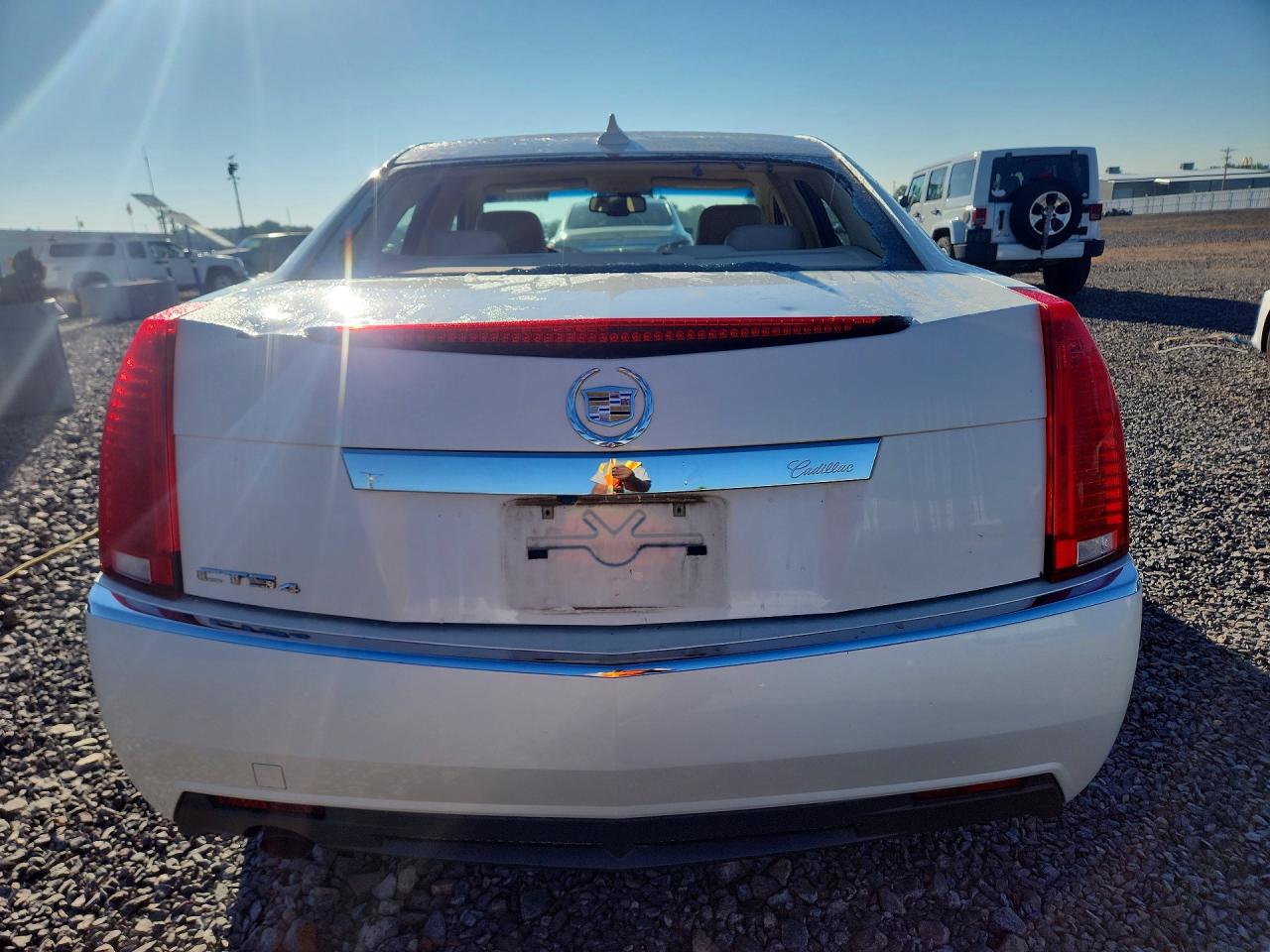 2013 Cadillac Cts Luxury Collection White vin: 1G6DG5E53D0104263