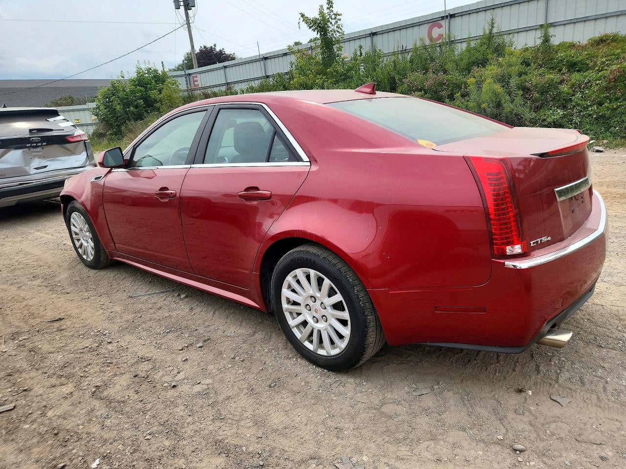 2013 Cadillac Cts Luxury Collection Red vin: 1G6DG5E54D0110069