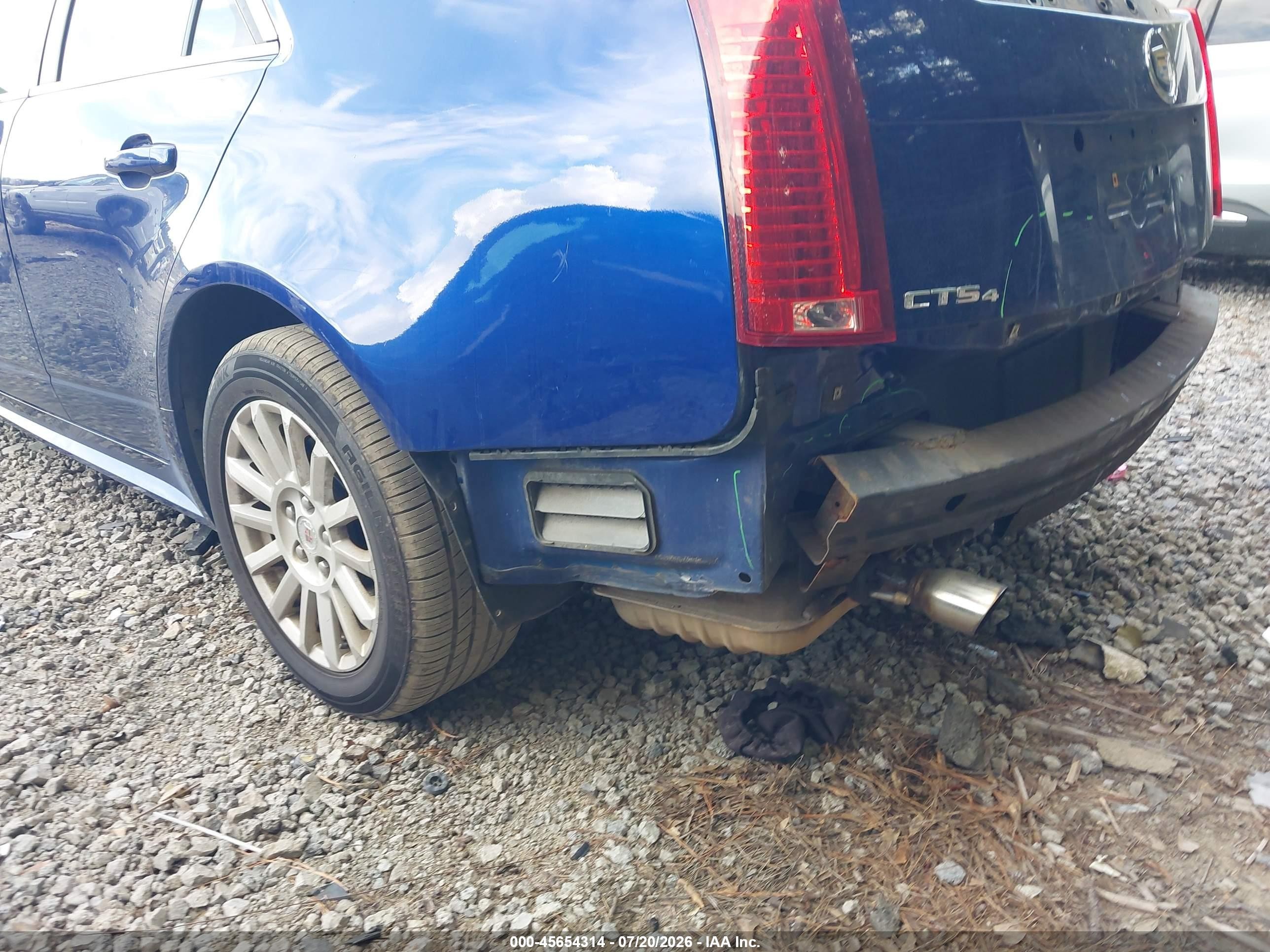 2012 Cadillac Cts Luxury Blue vin: 1G6DG5E55C0105798