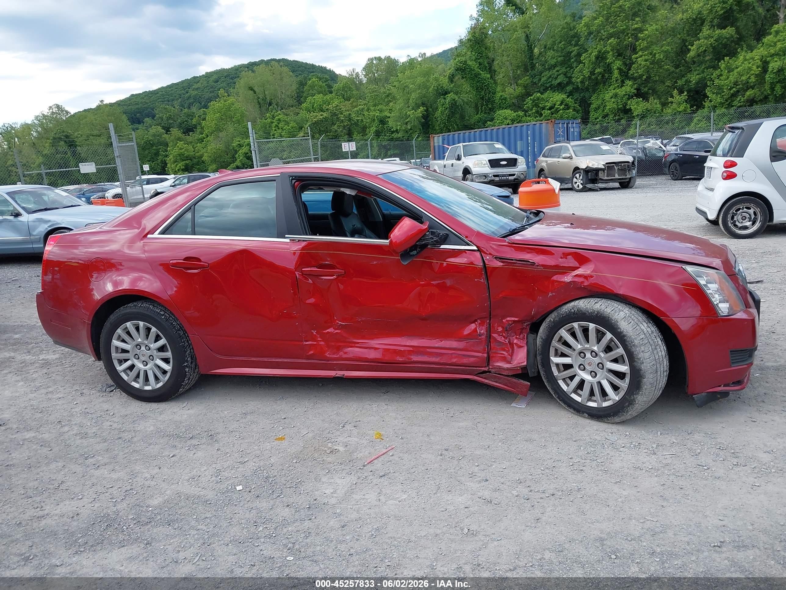 2013 Cadillac Cts Luxury Red vin: 1G6DG5E55D0149589